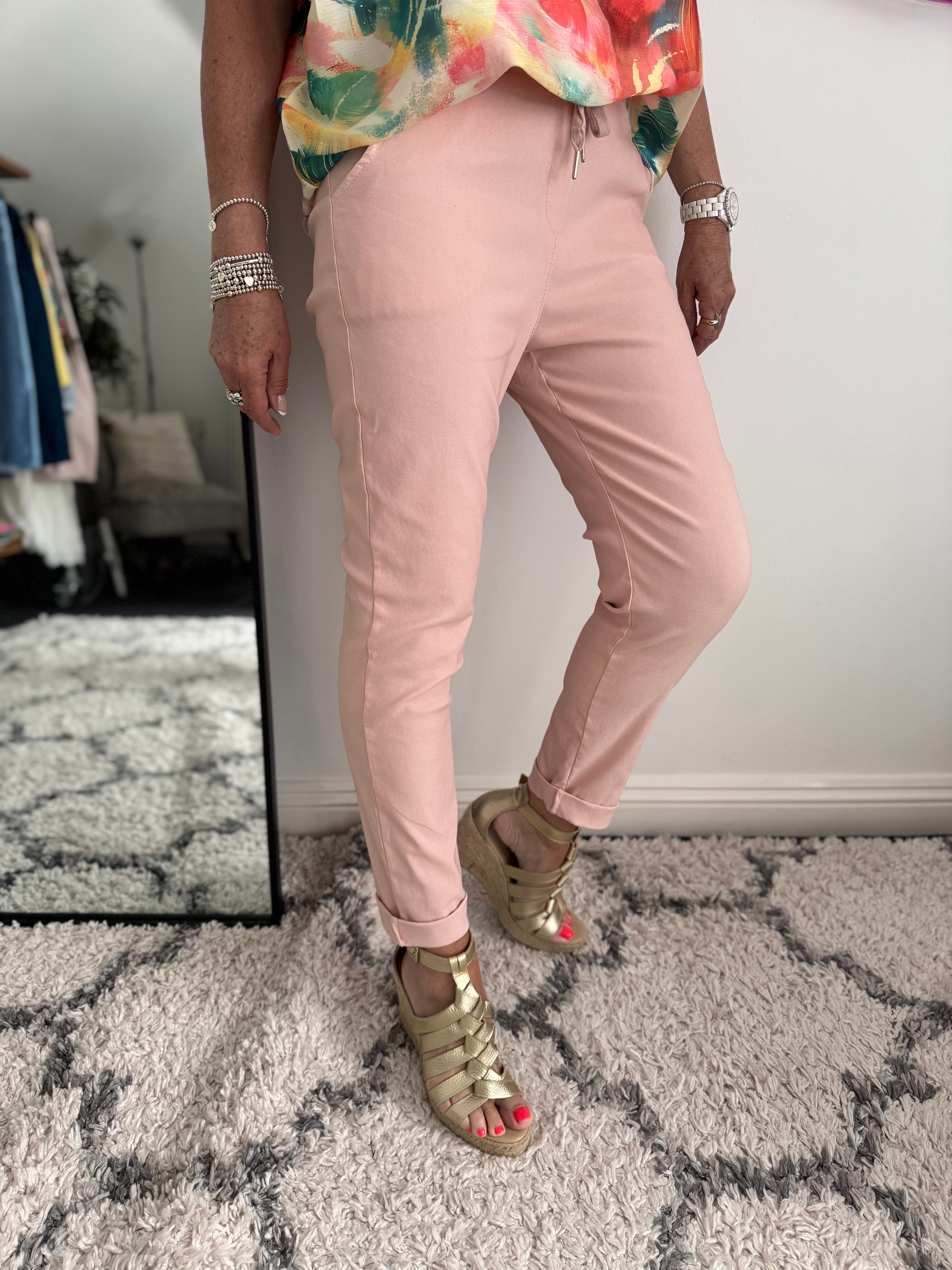 Super Stretch Joggers in Pink