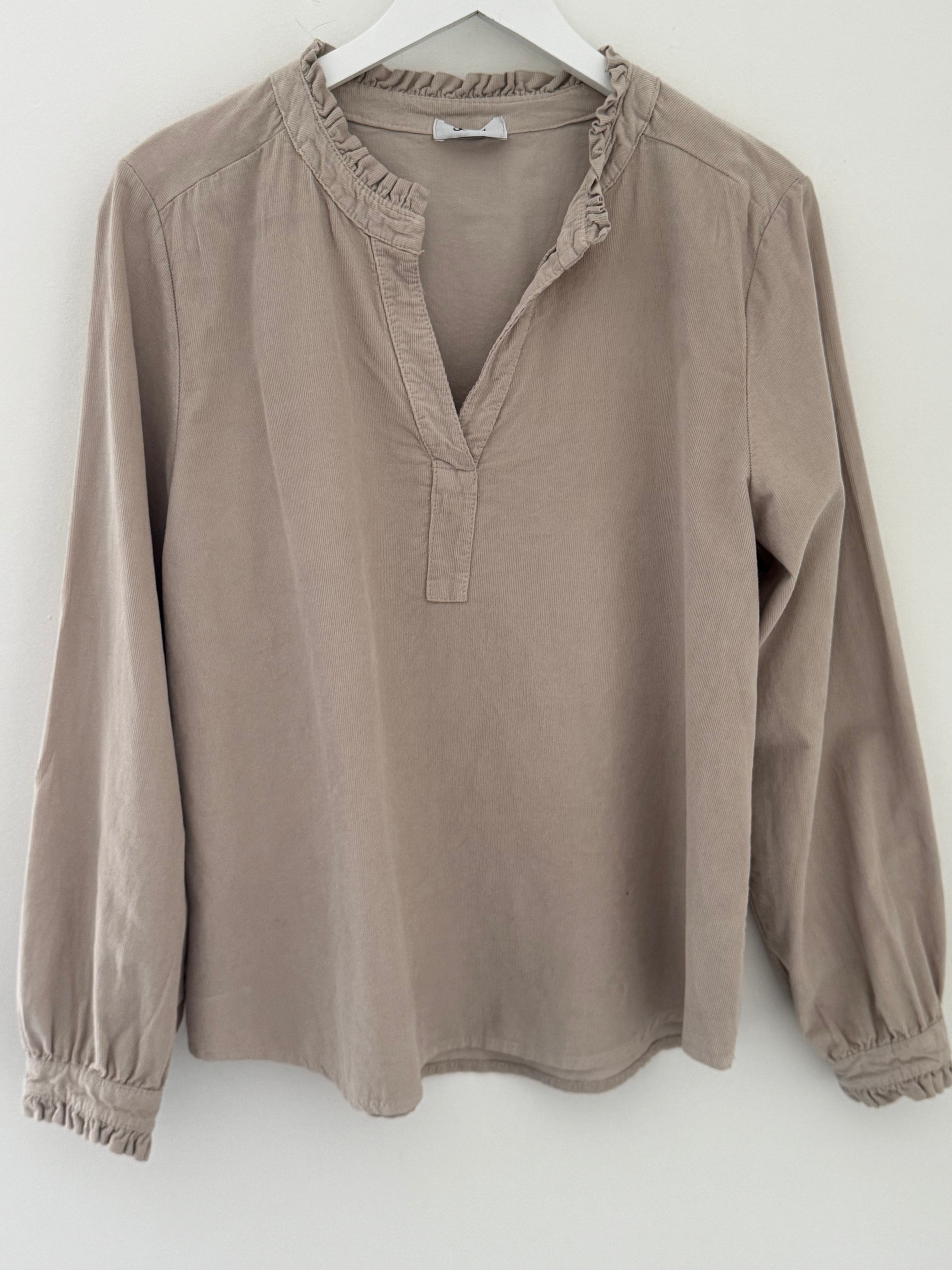Soft Fine Cord Shirt in Stone