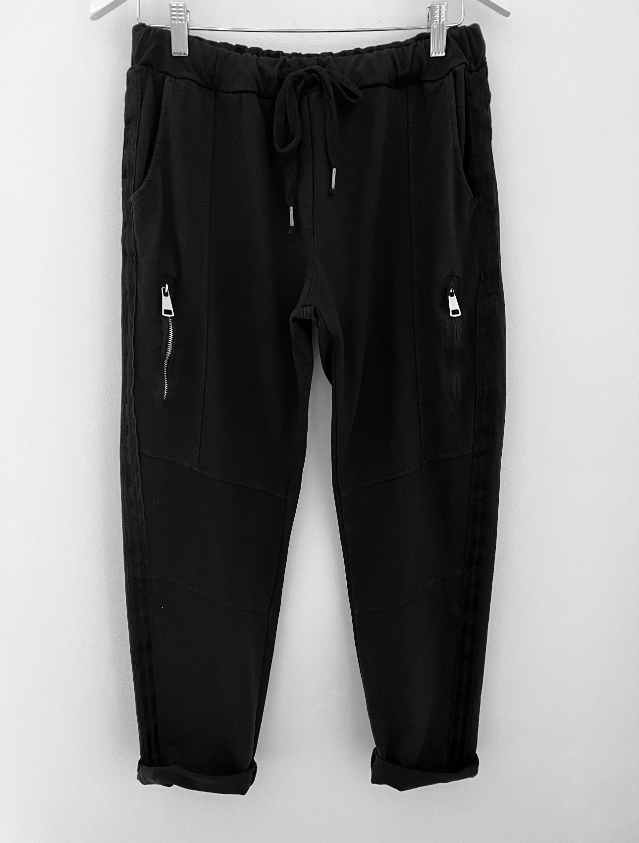 Jersey Stretch Joggers in Black