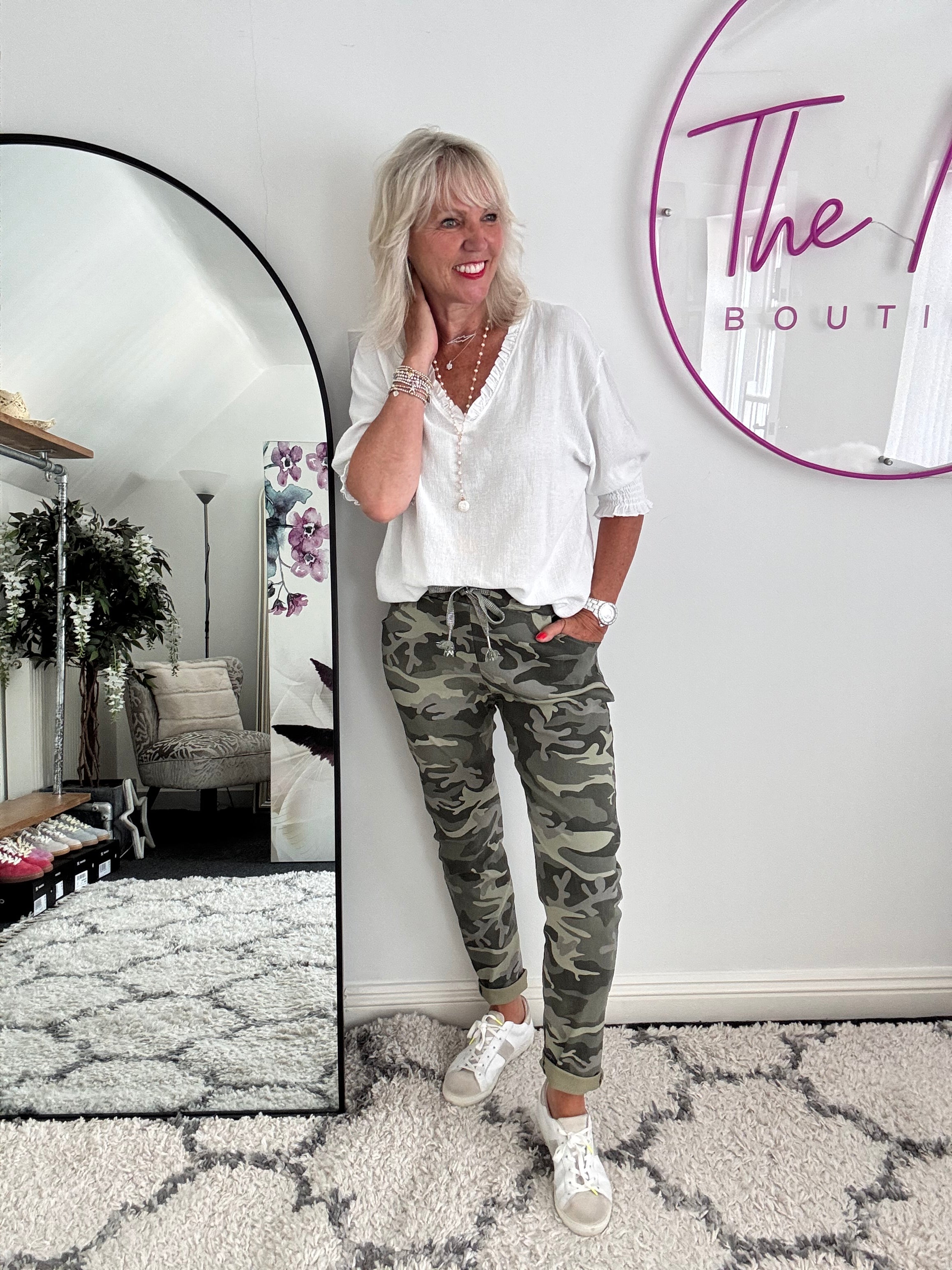 Super Stretch Joggers in Khaki Camo