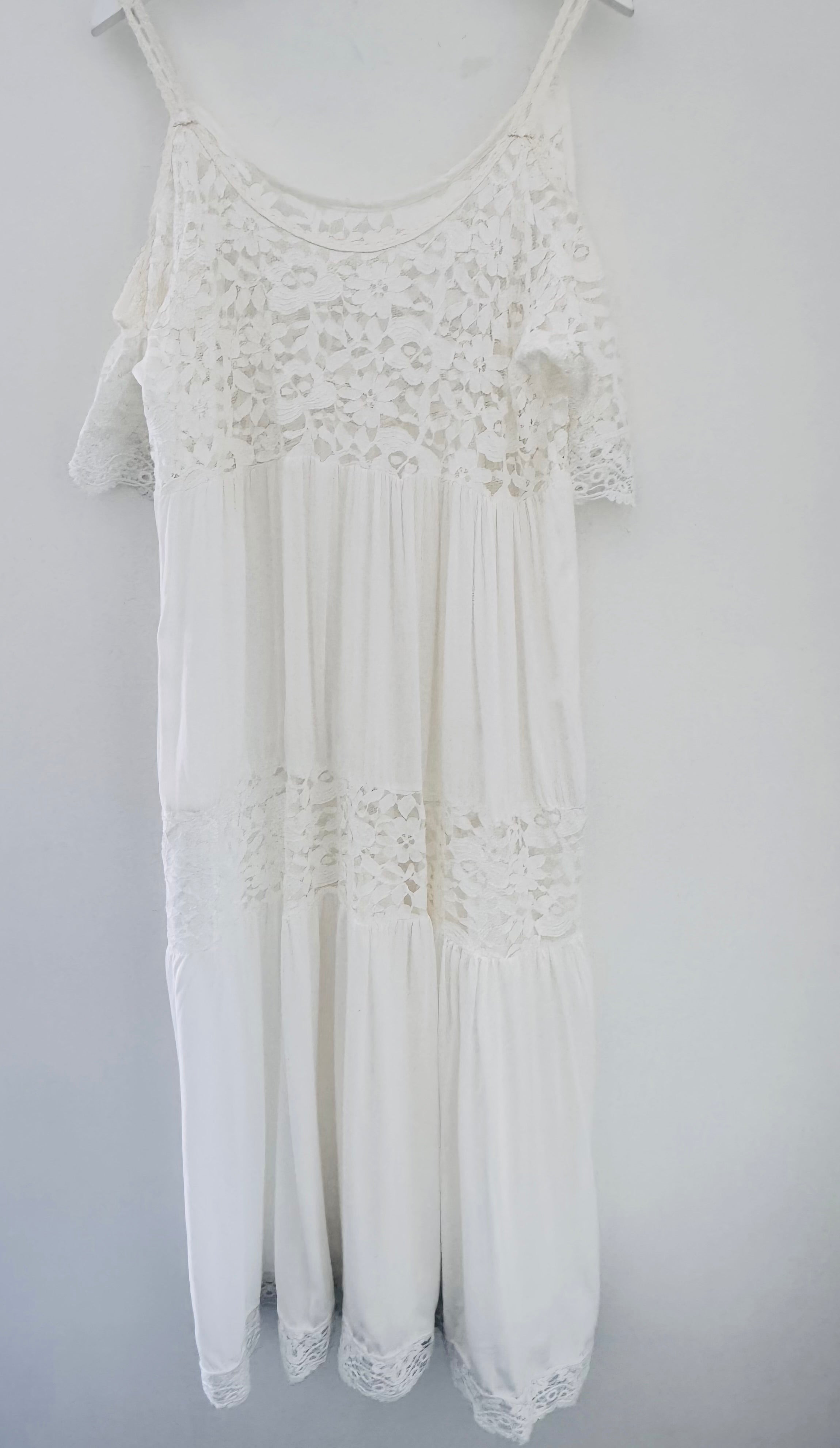 Cotton & Lace Beach Dress in White