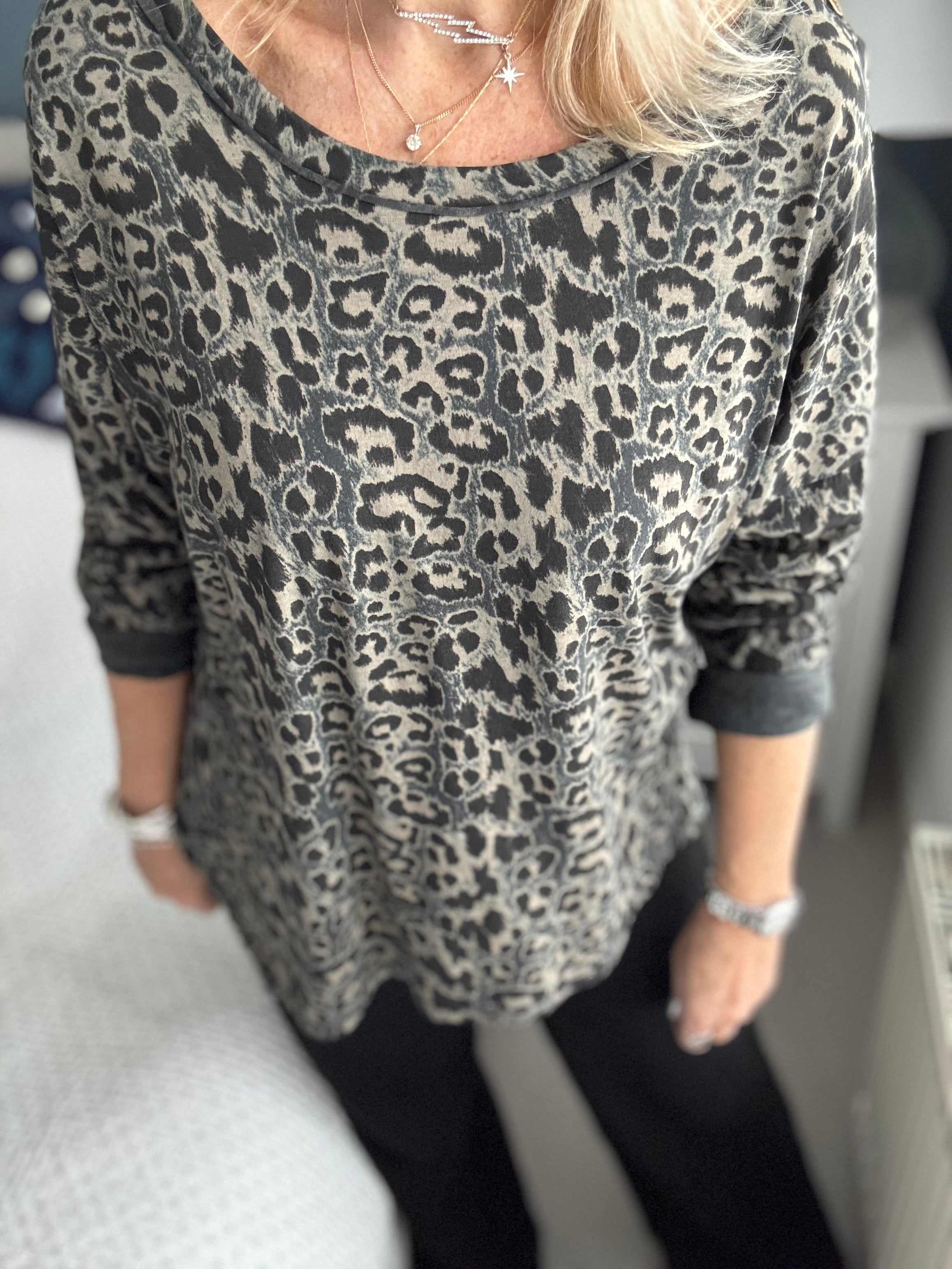 Leopard Print Cotton Top in Grey