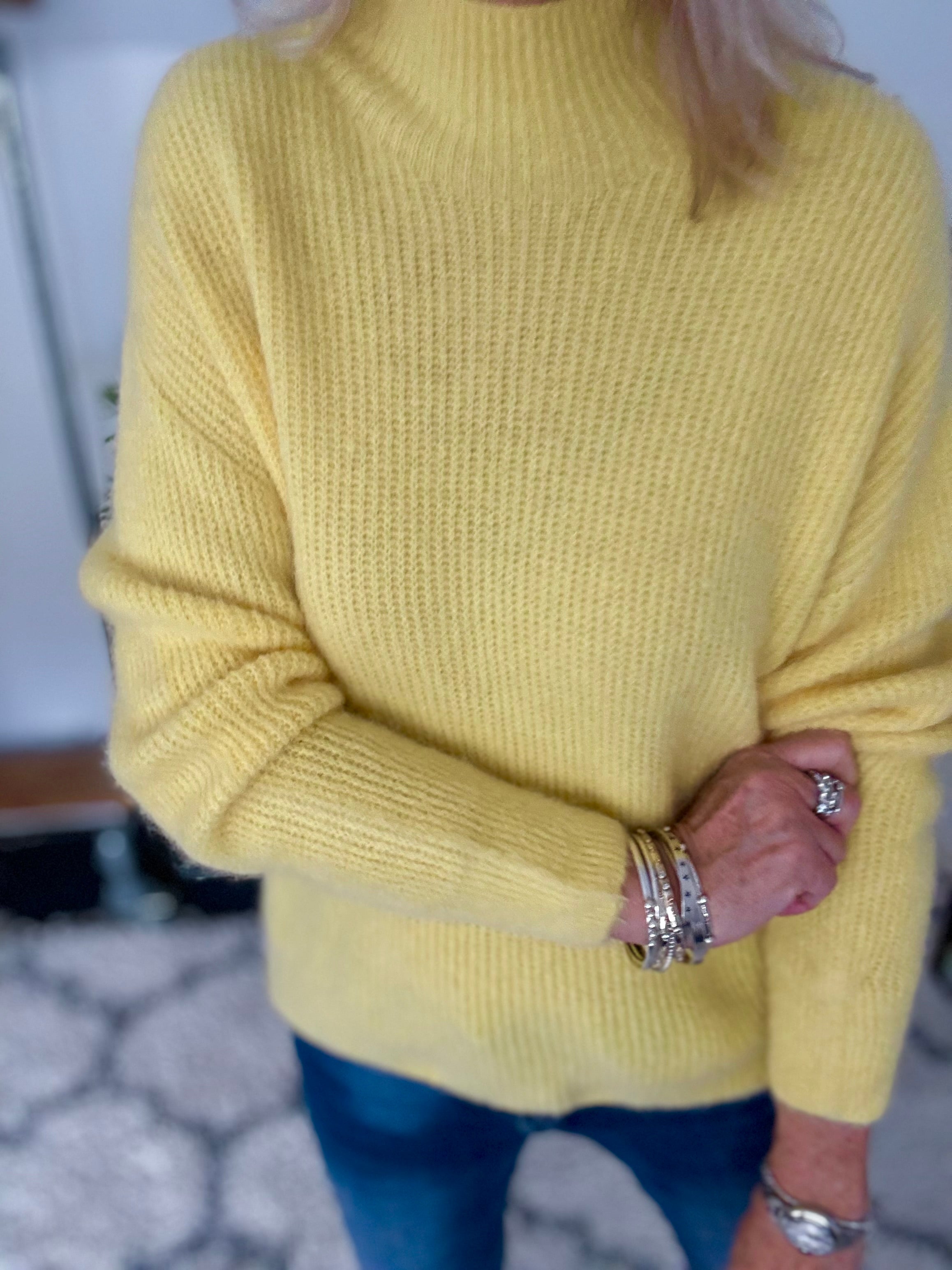 Ribbed Alpaca Jumper in Soft Yellow