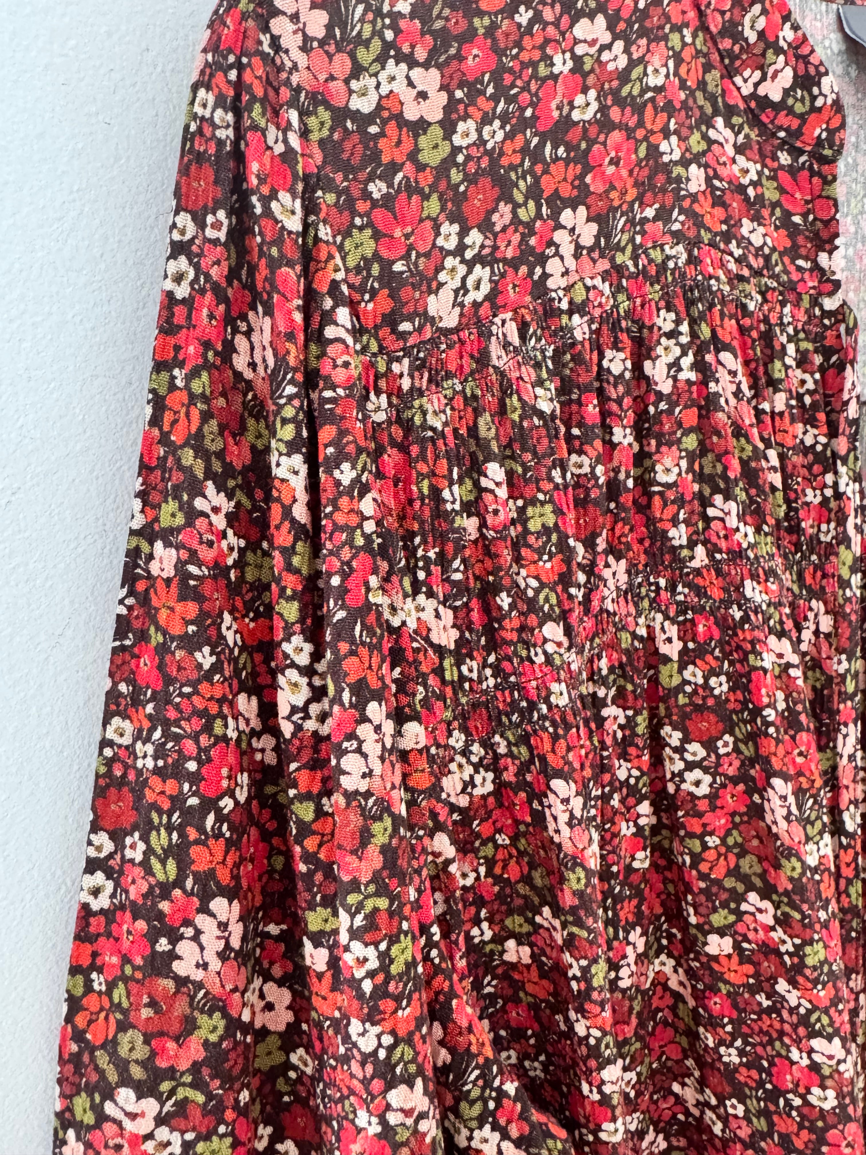 Ditsy Blouse in Red & Chocolate
