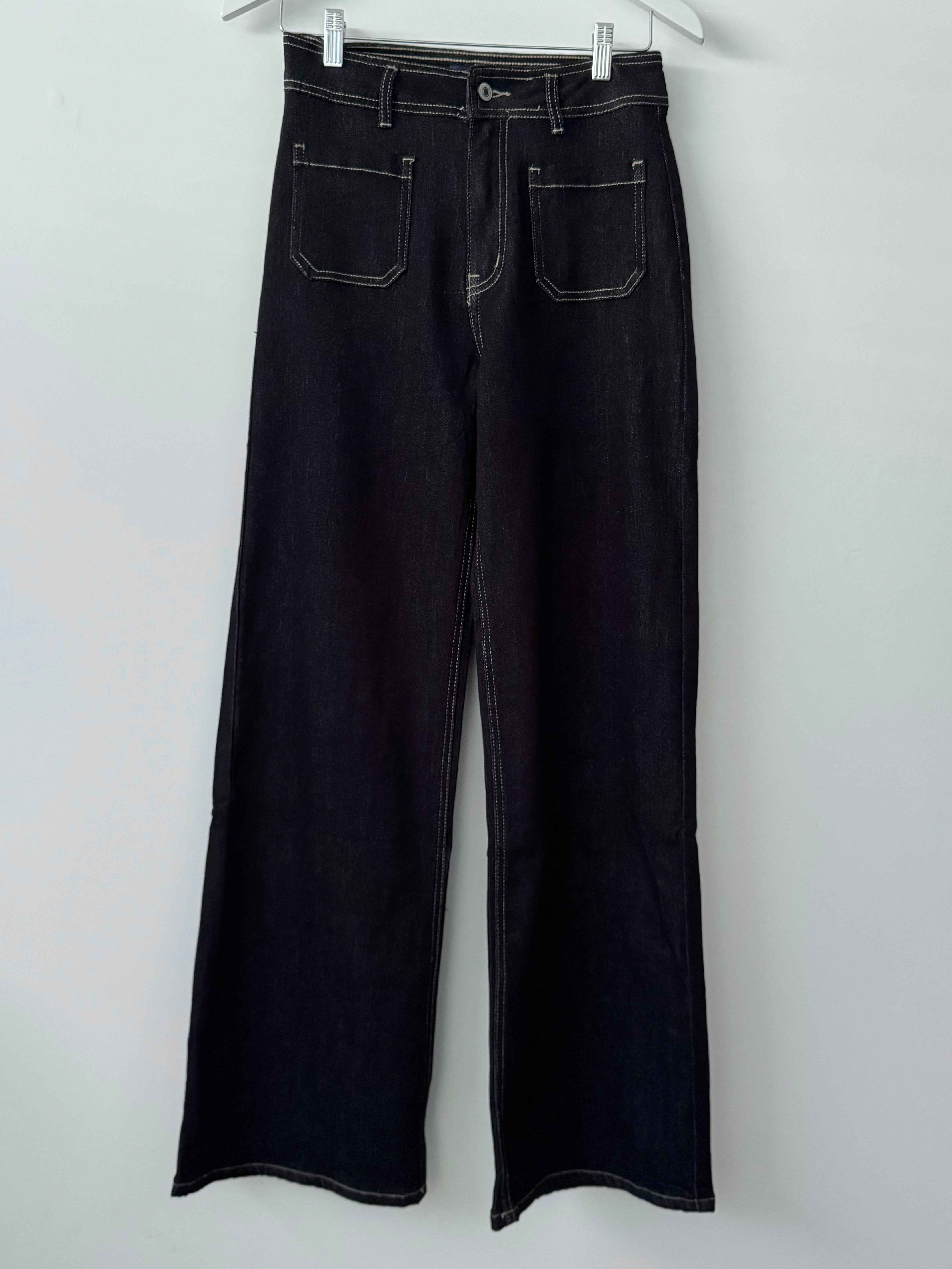 Slim Flare Stretch Jeans with Pockets in Black