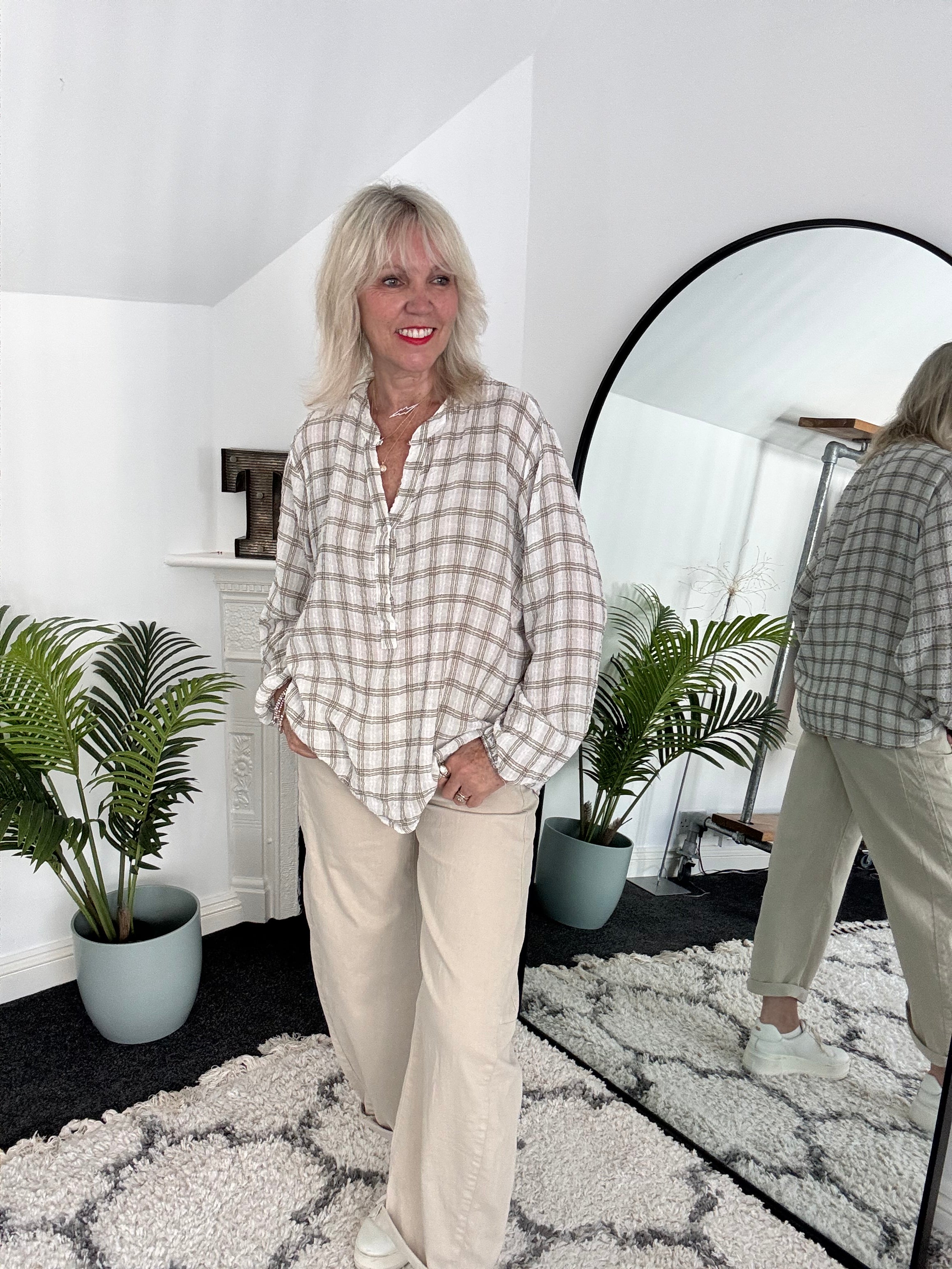 Checked Seersucker Shirt in Ivory