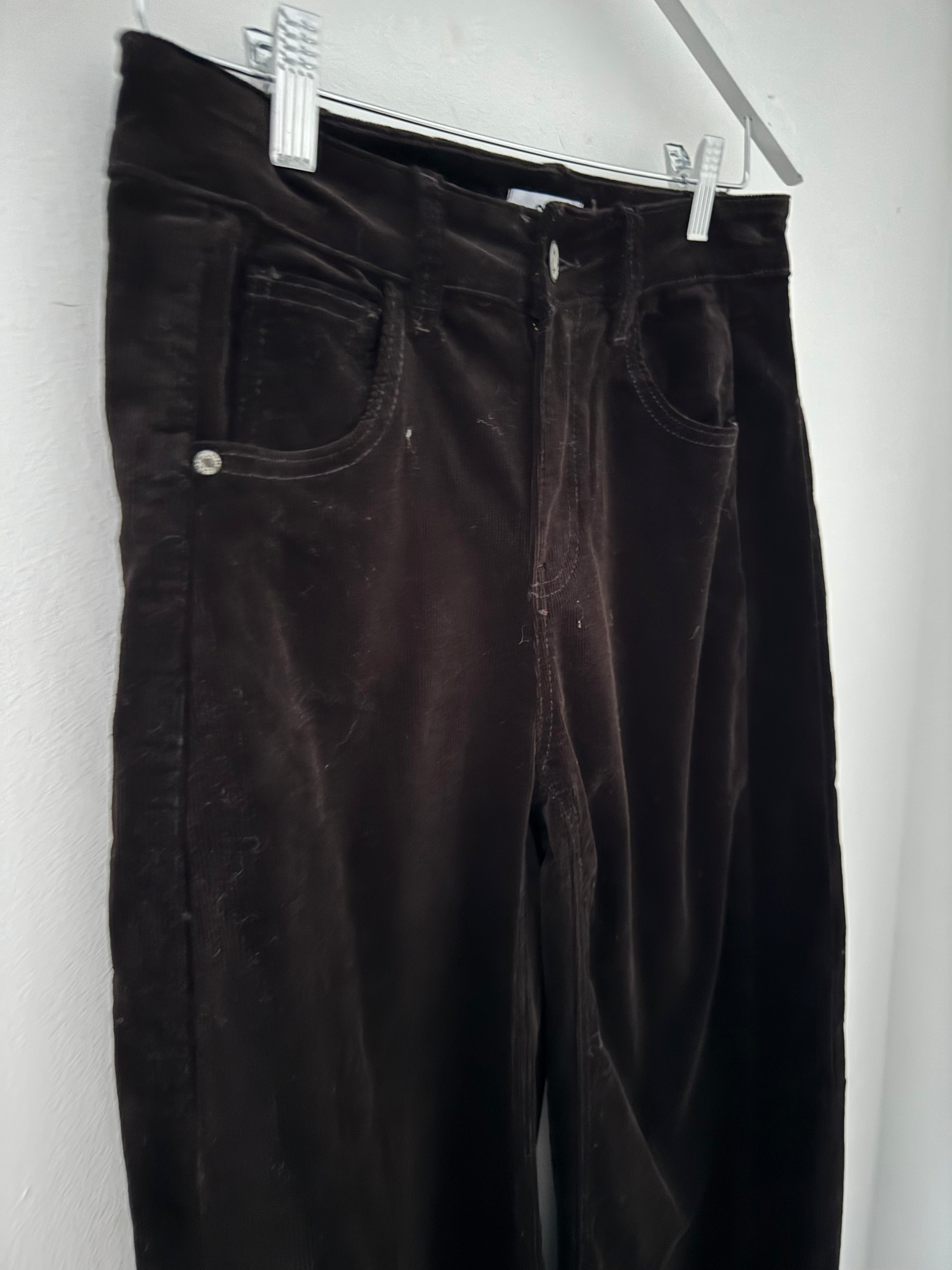 Barrel Leg Cords in Velvety Chocolate