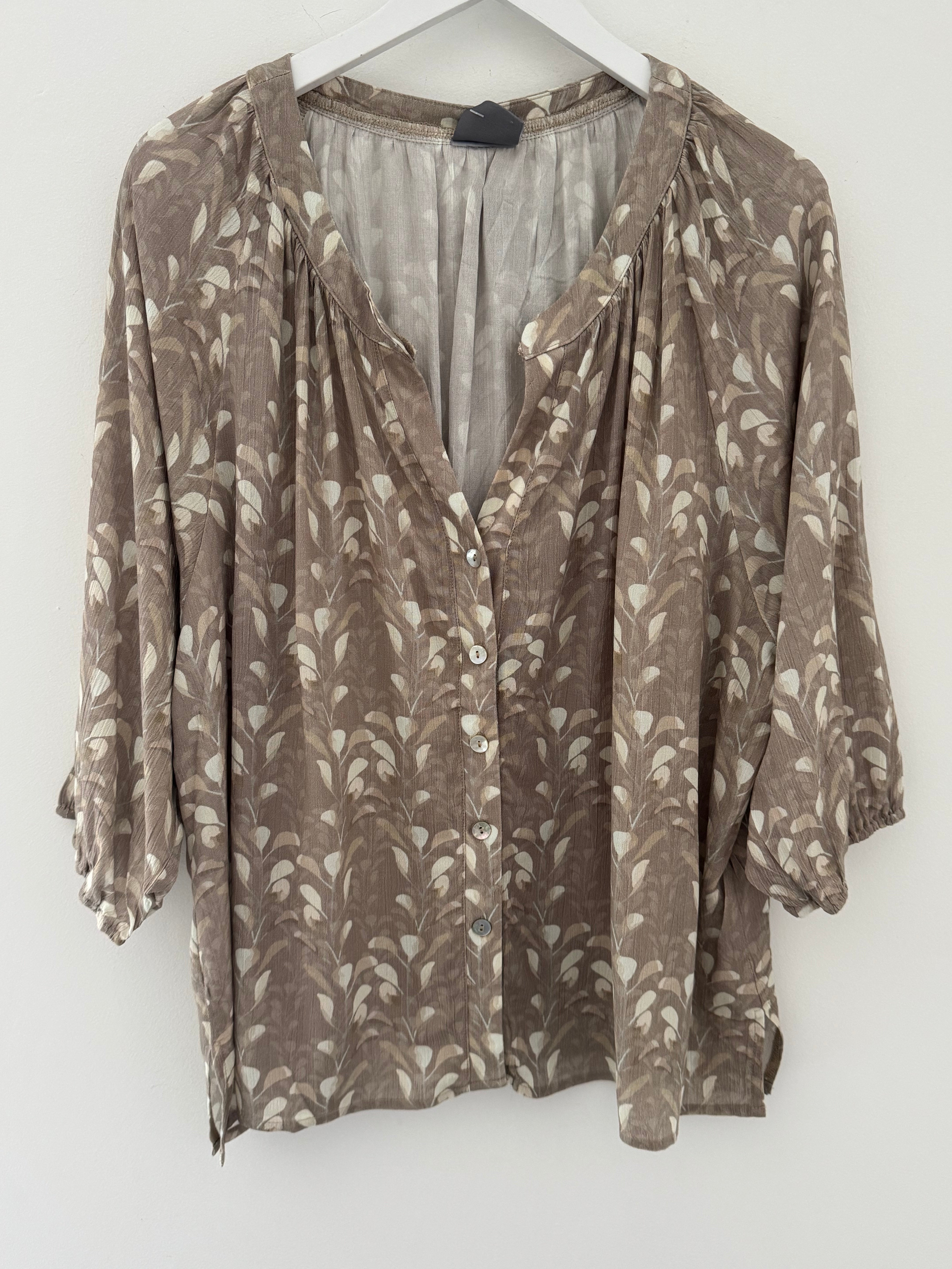Leaf Print Blouse in Mocha