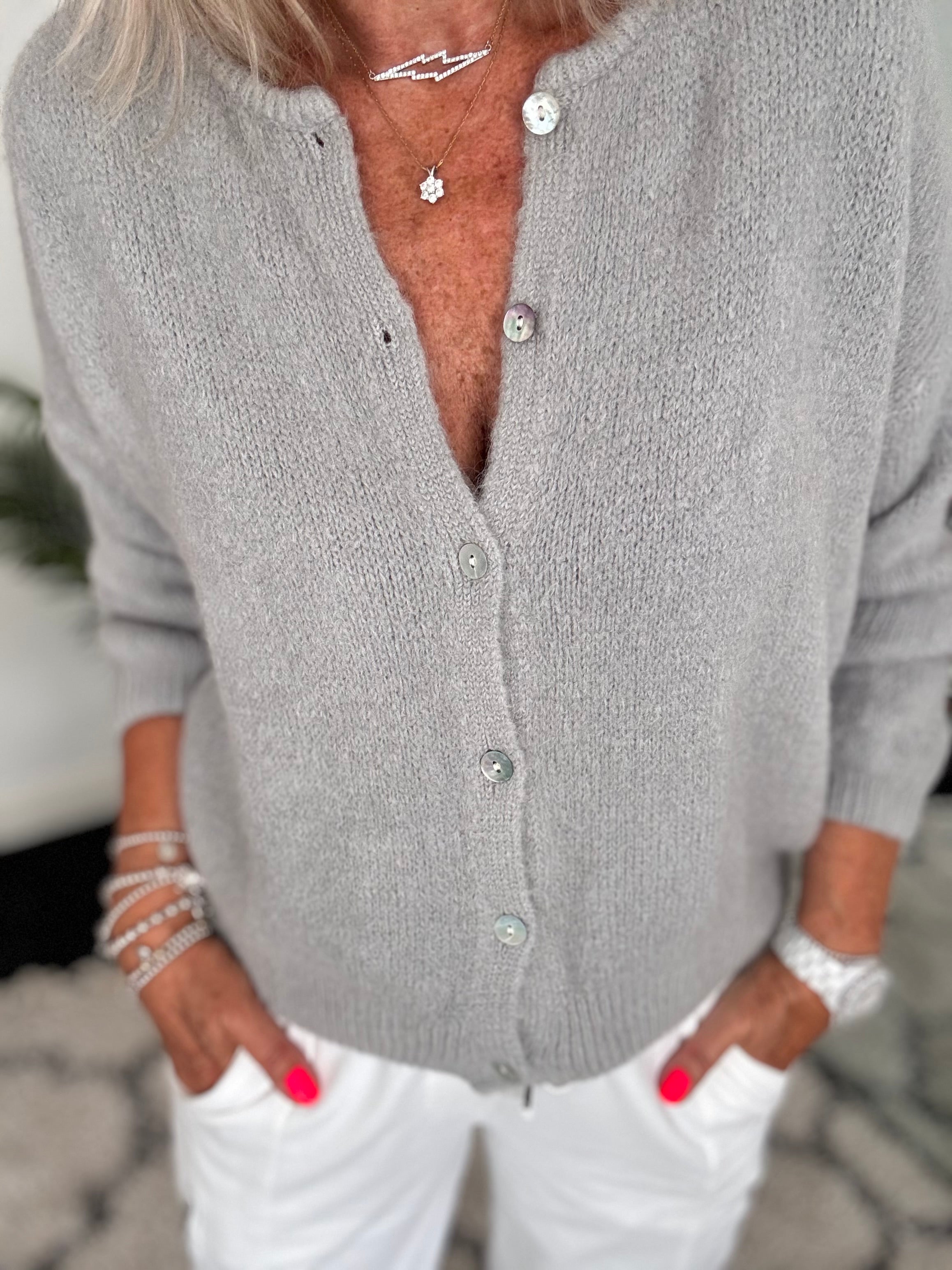 Alpaca Buttoned Cardi in Soft Grey
