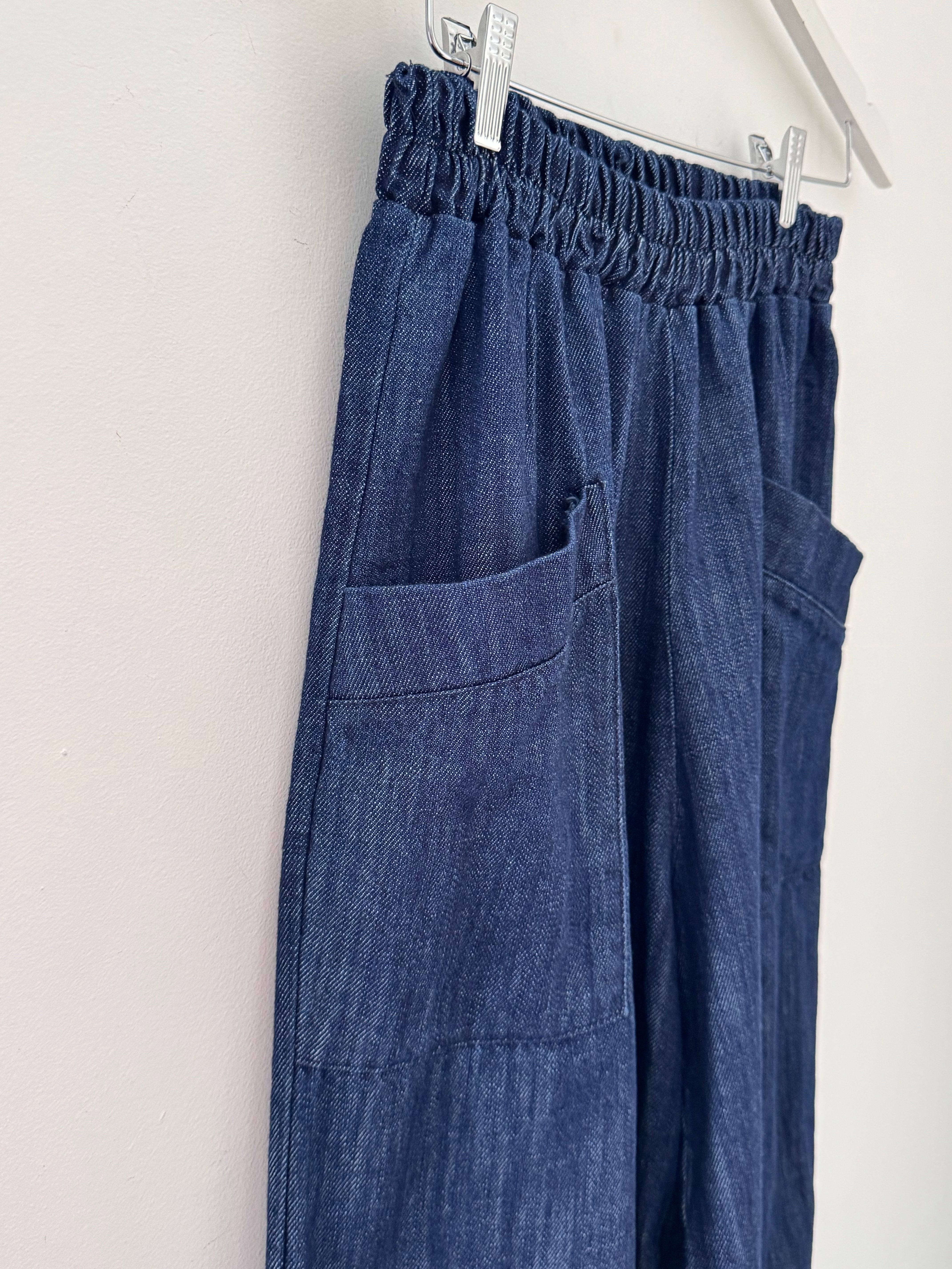 Premium Barrel Leg Trousers in Dark Denim