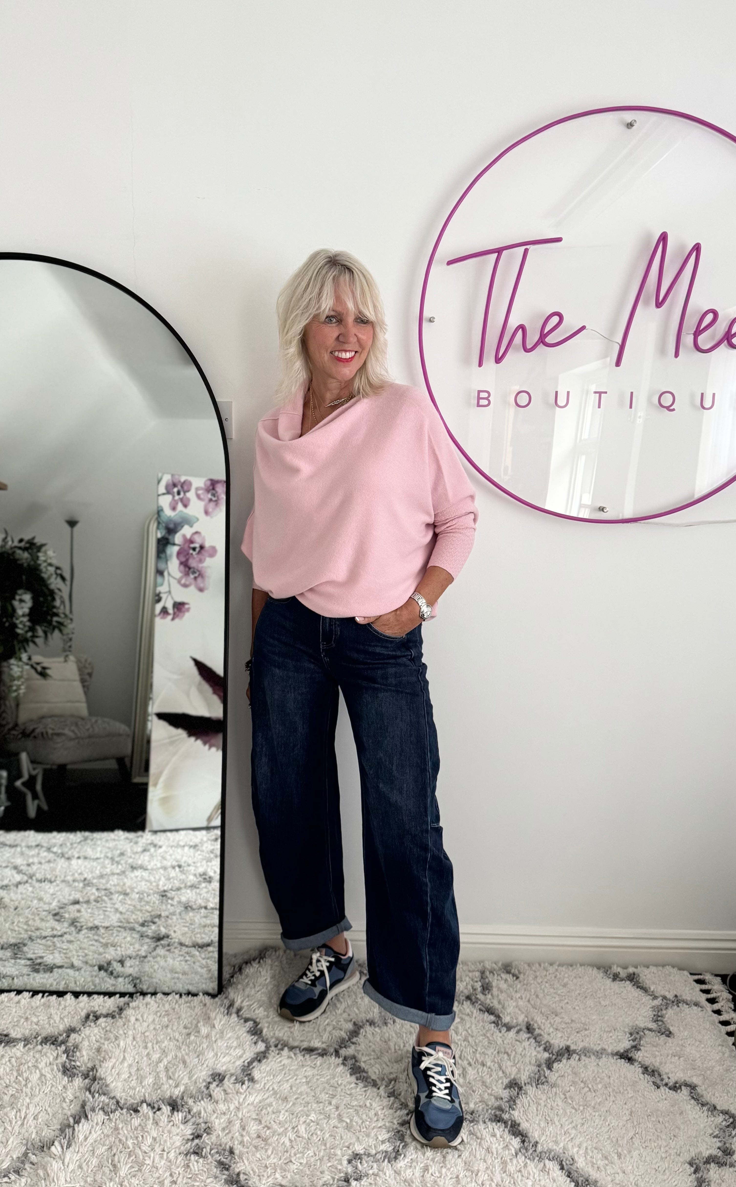 Barrel Leg Jeans in Deep Denim