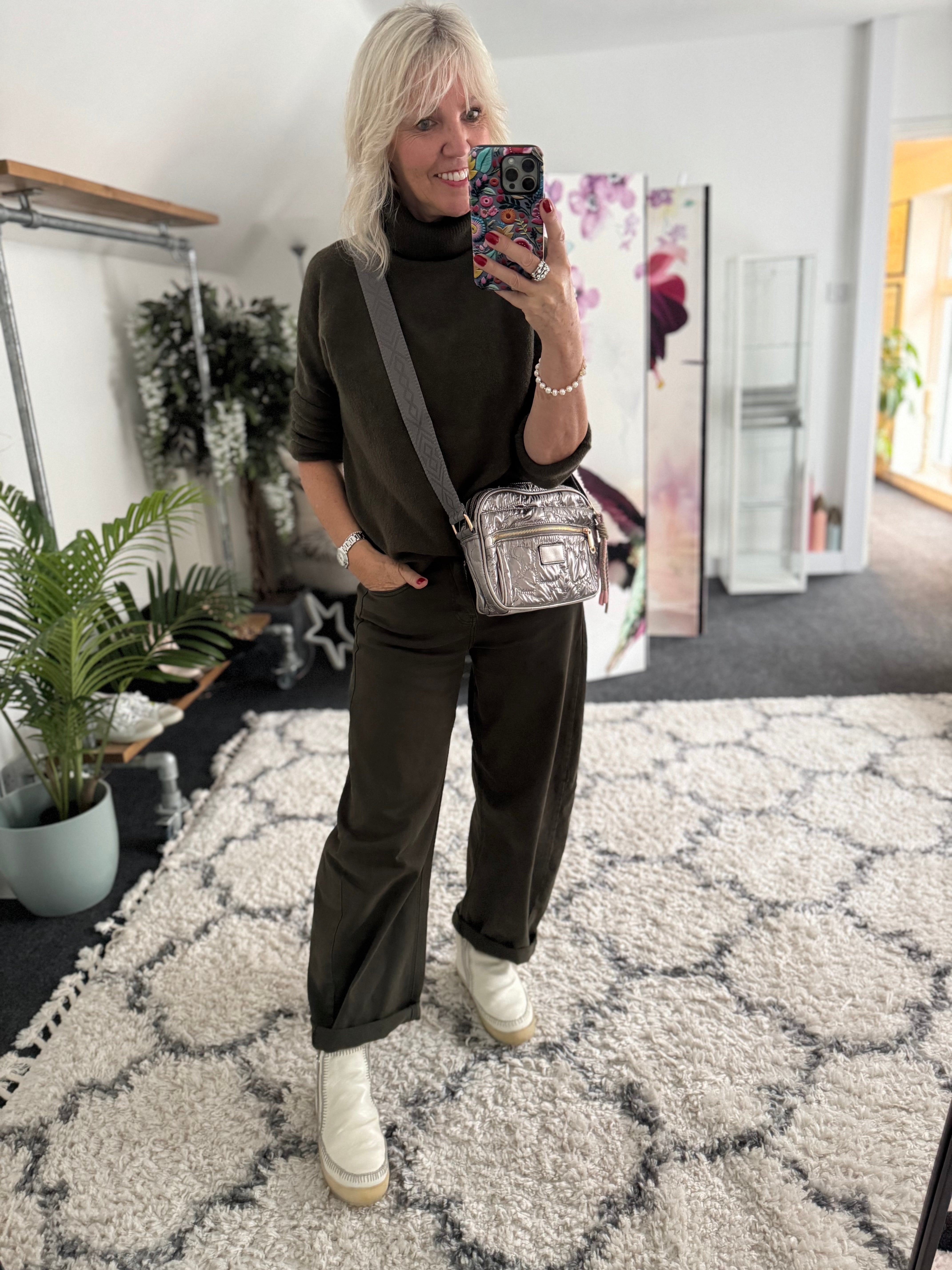 Crossbody Bag in Metallic Mocha