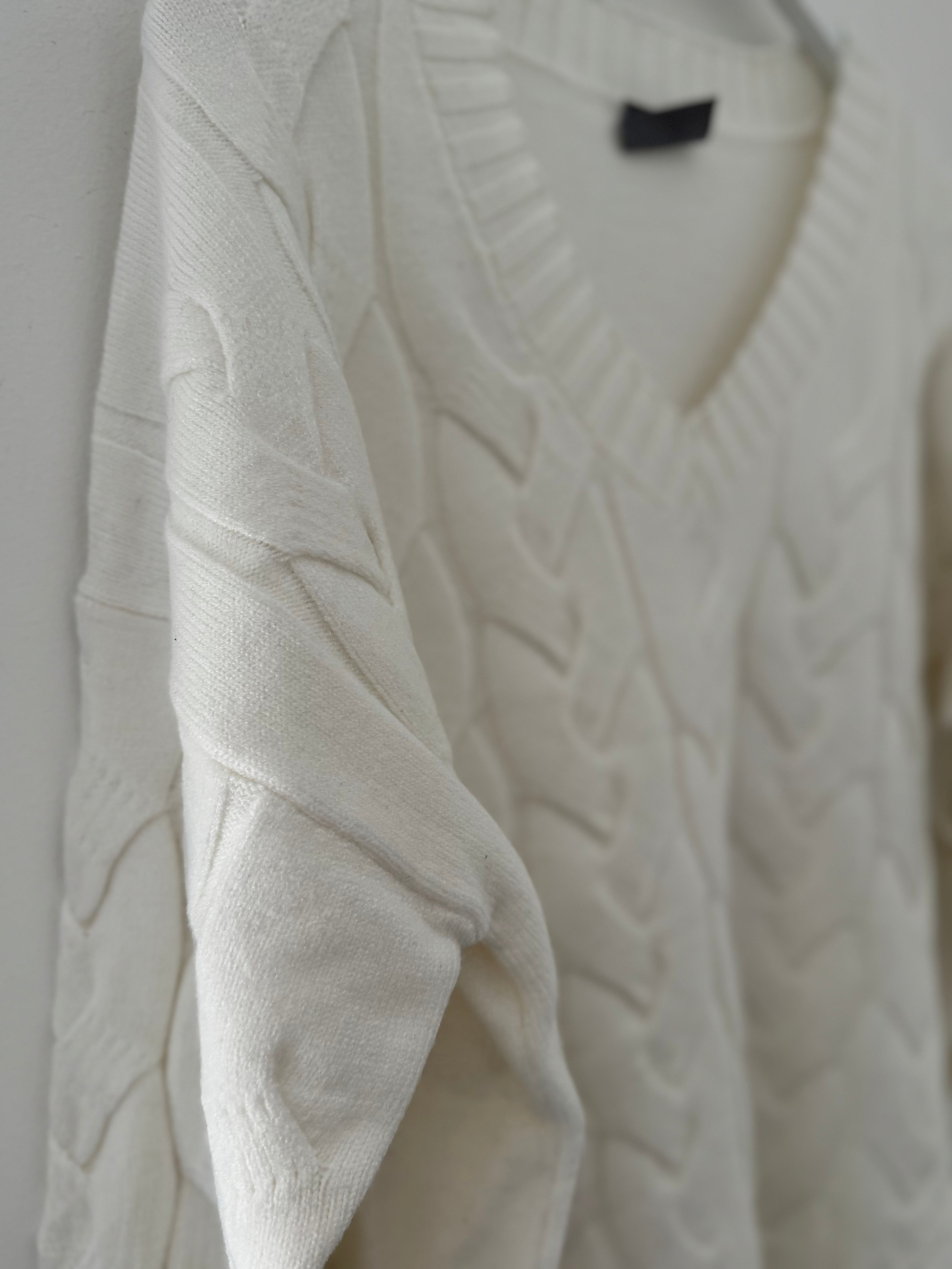 V Neck Cable Jumper in Winter White