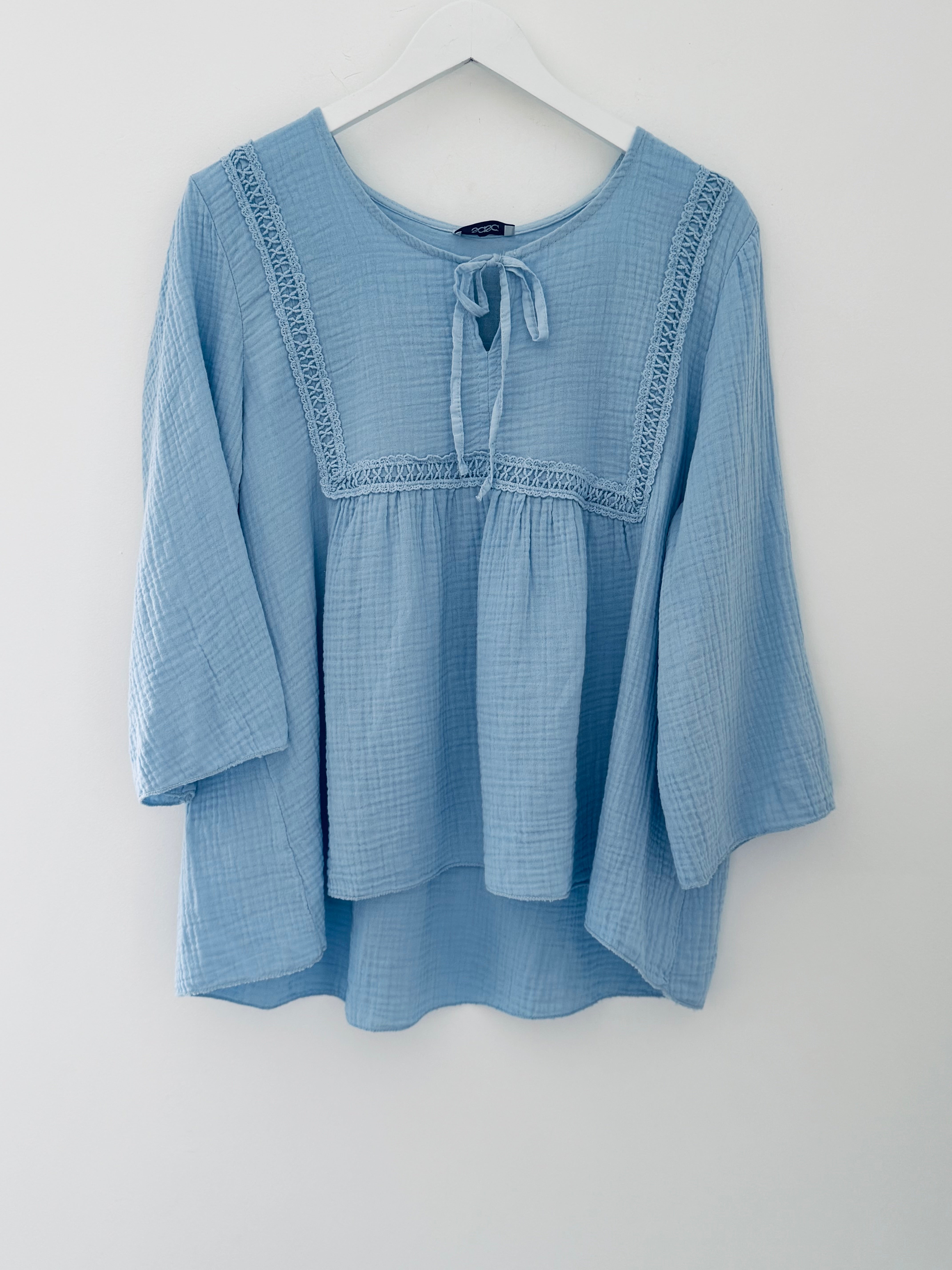 Cheesecloth Folk Blouse in Blue