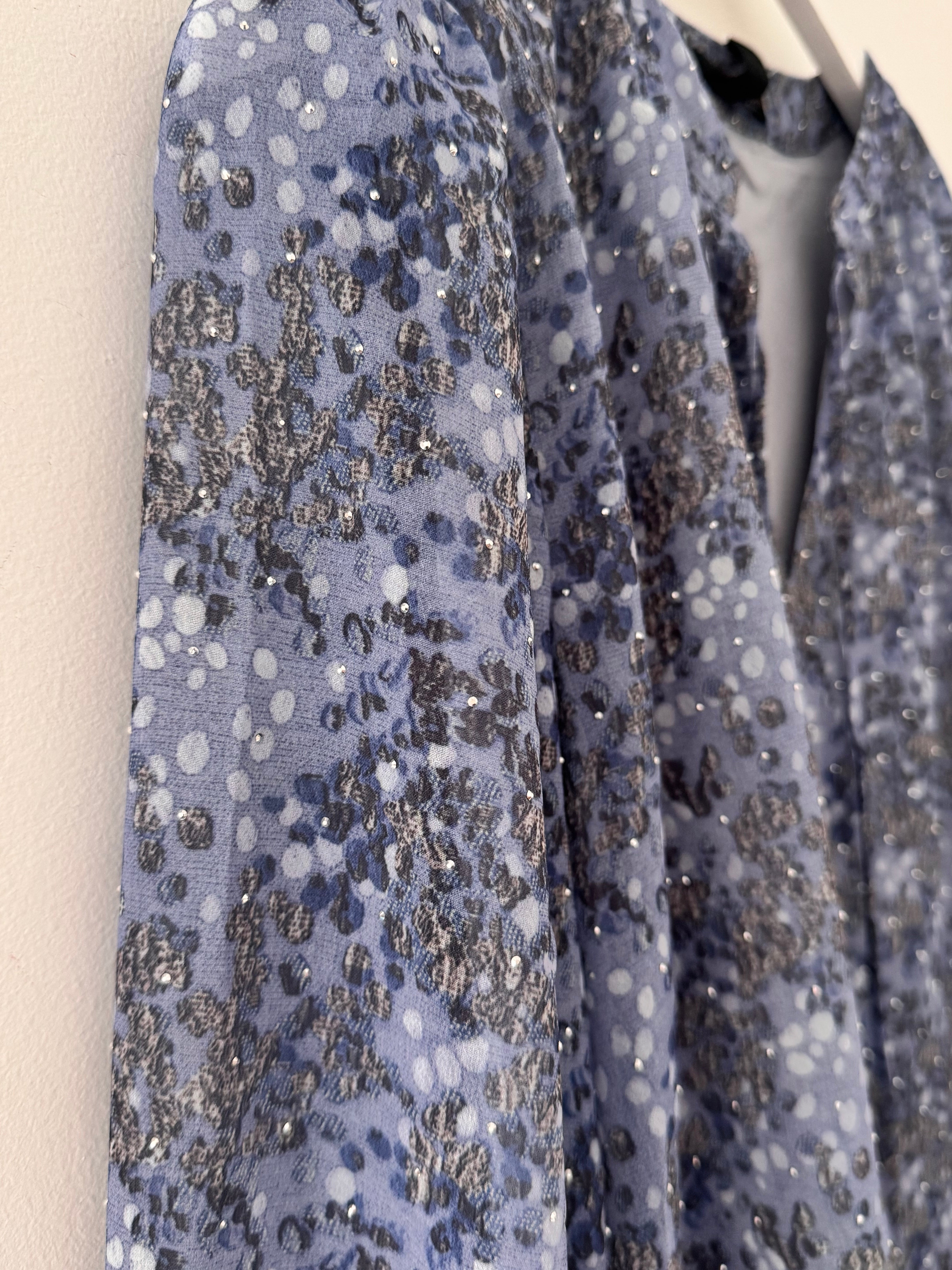 Embellished Blouse in Blue & Grey