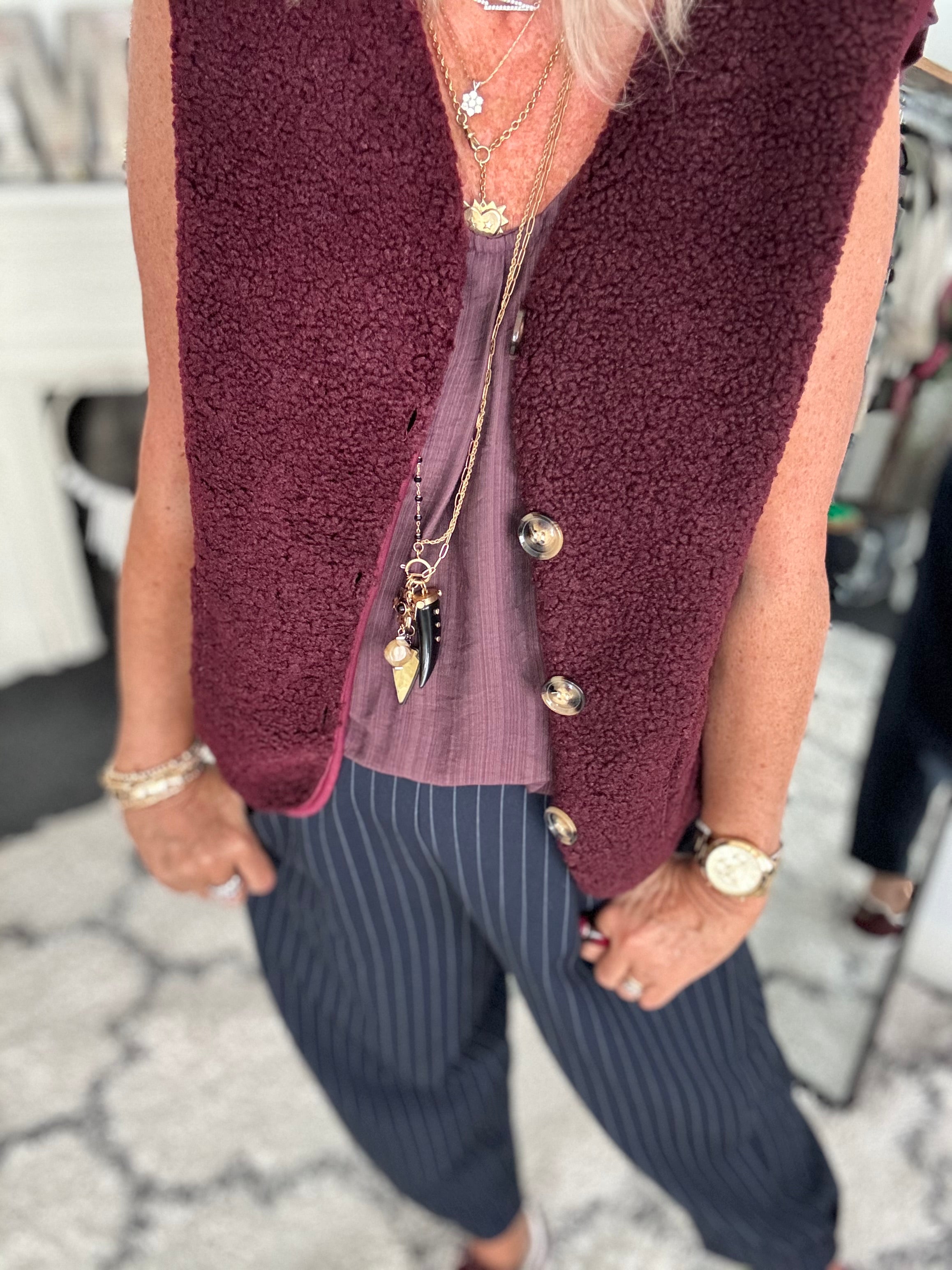 Boucle Gilet in Plum