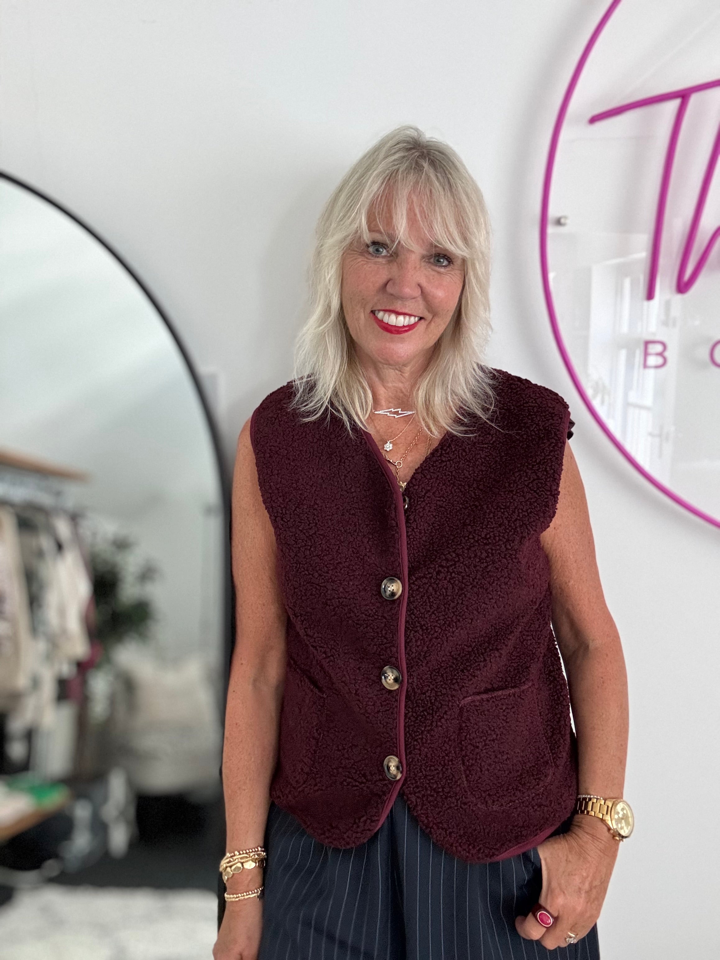 Boucle Gilet in Plum