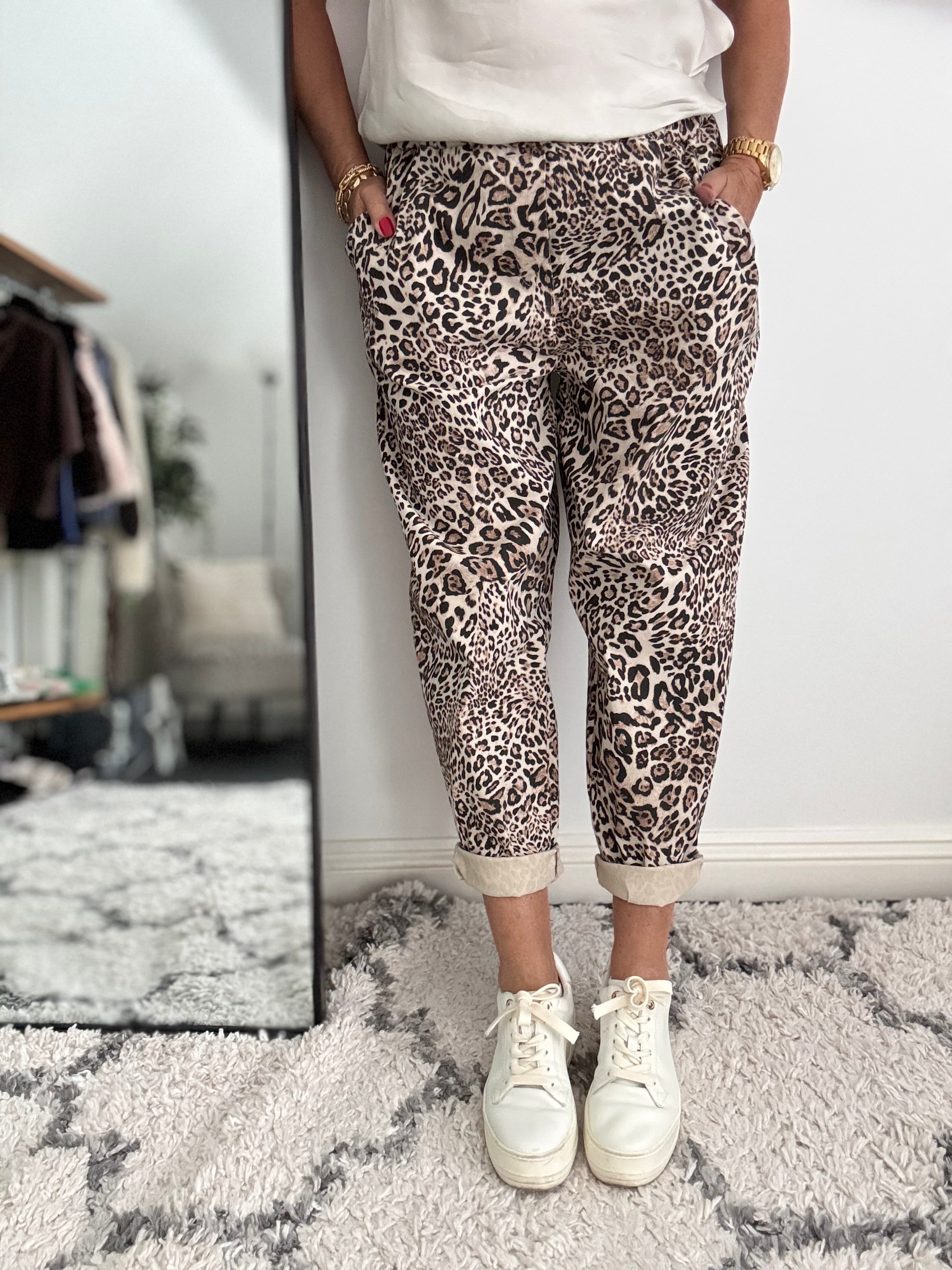 Super Stretch Loose Joggers in Stone Leopard