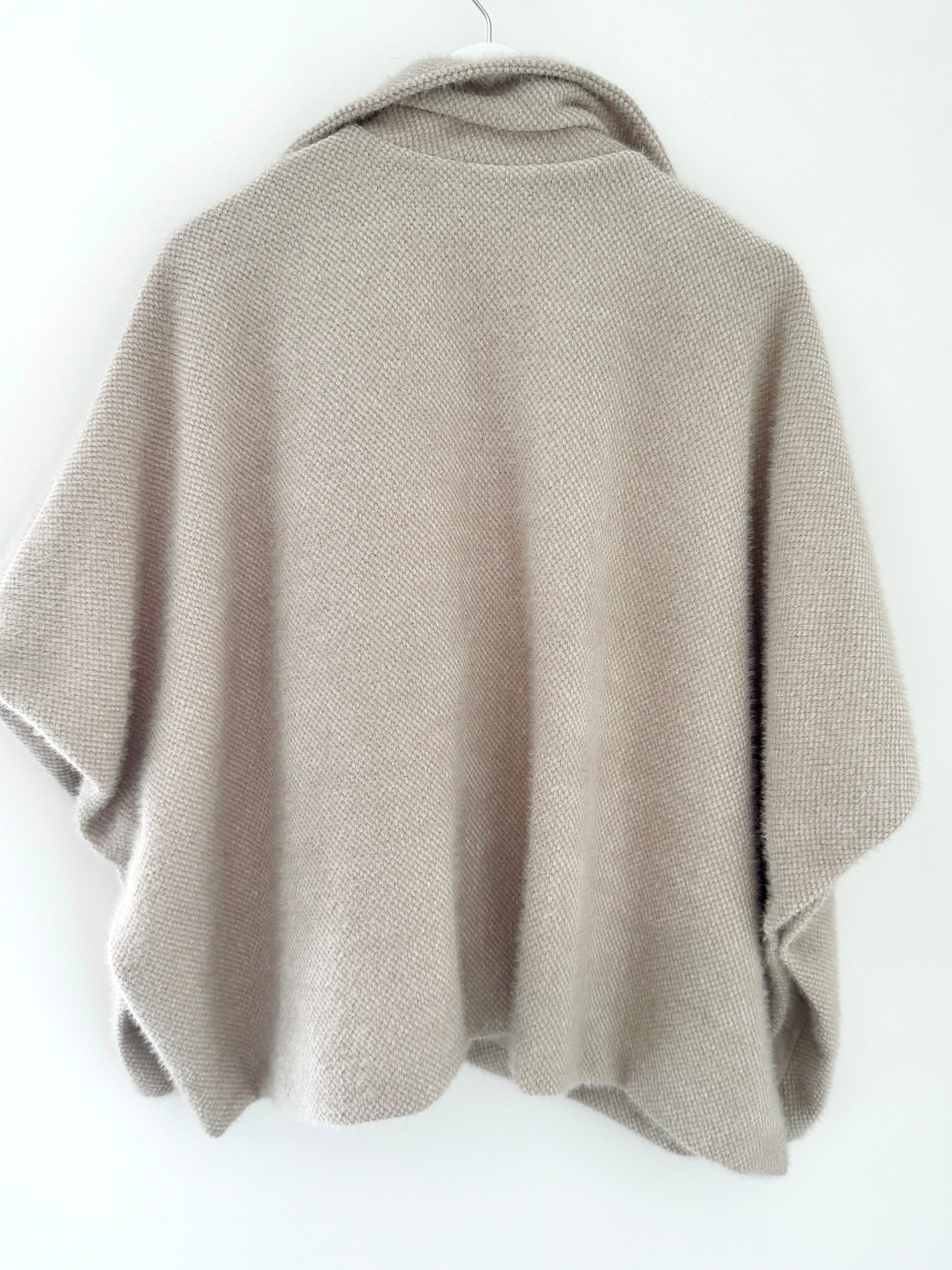 Soft Cape Jacket in Ecru