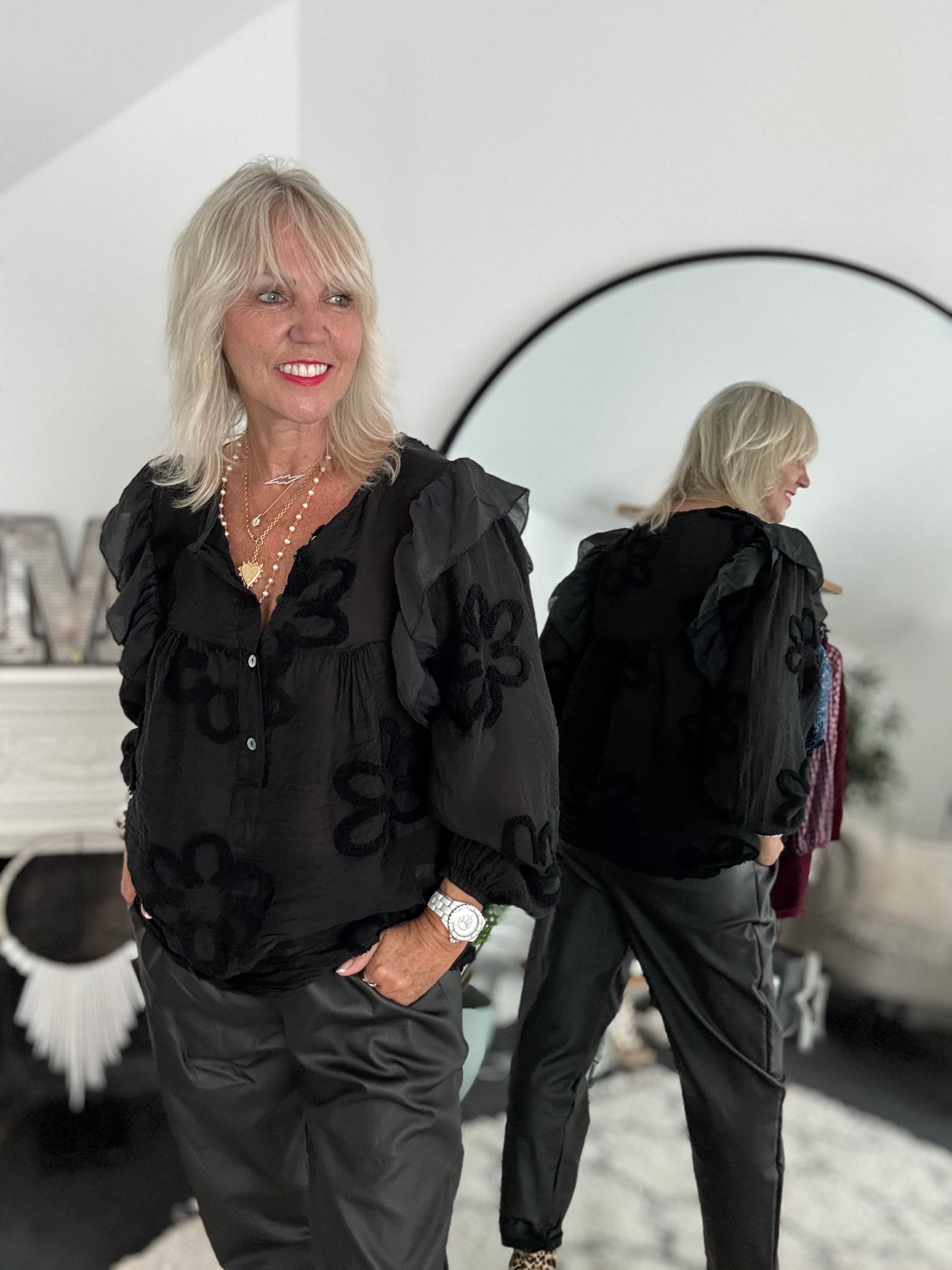 Textured Floral Design Shirt in Black