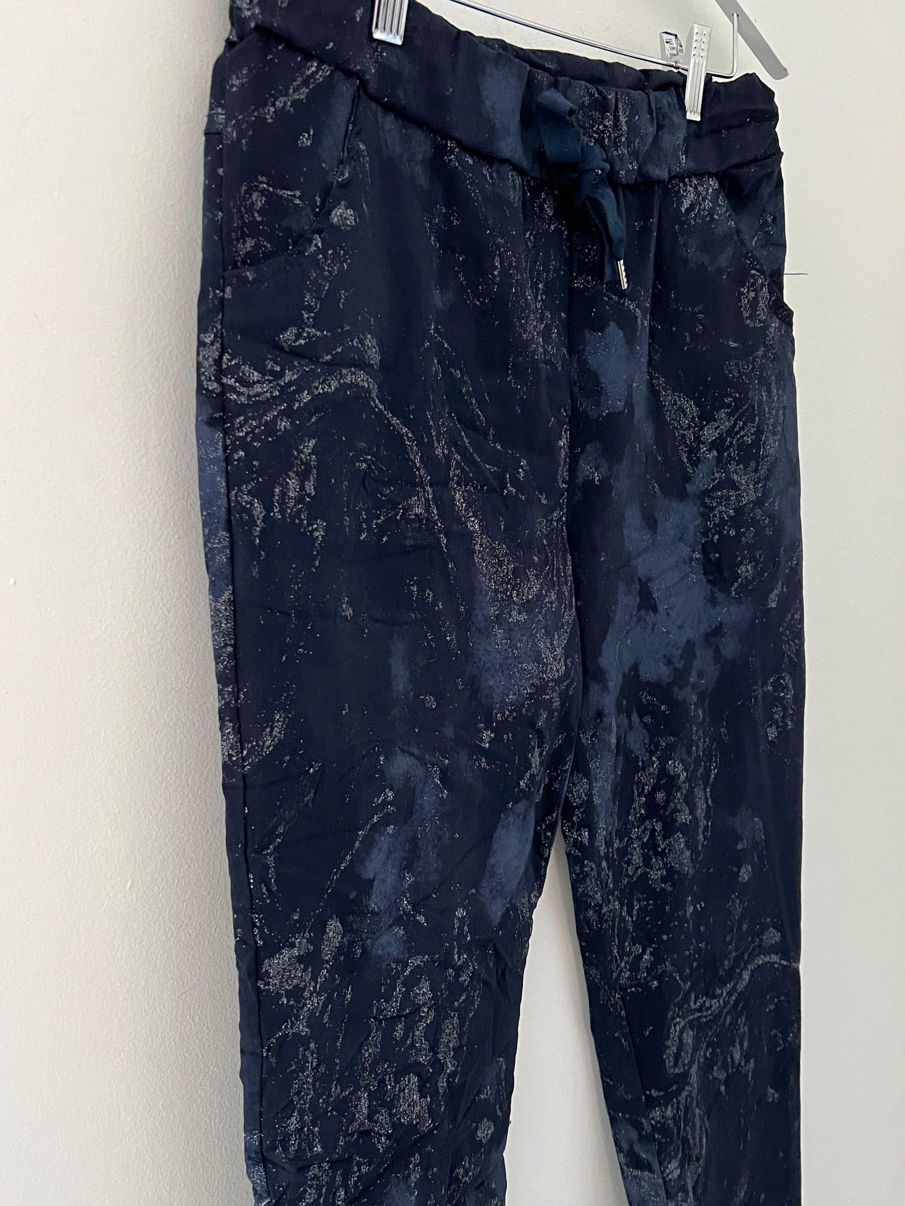 Slimfit Sparkle Water Print Joggers in Ink