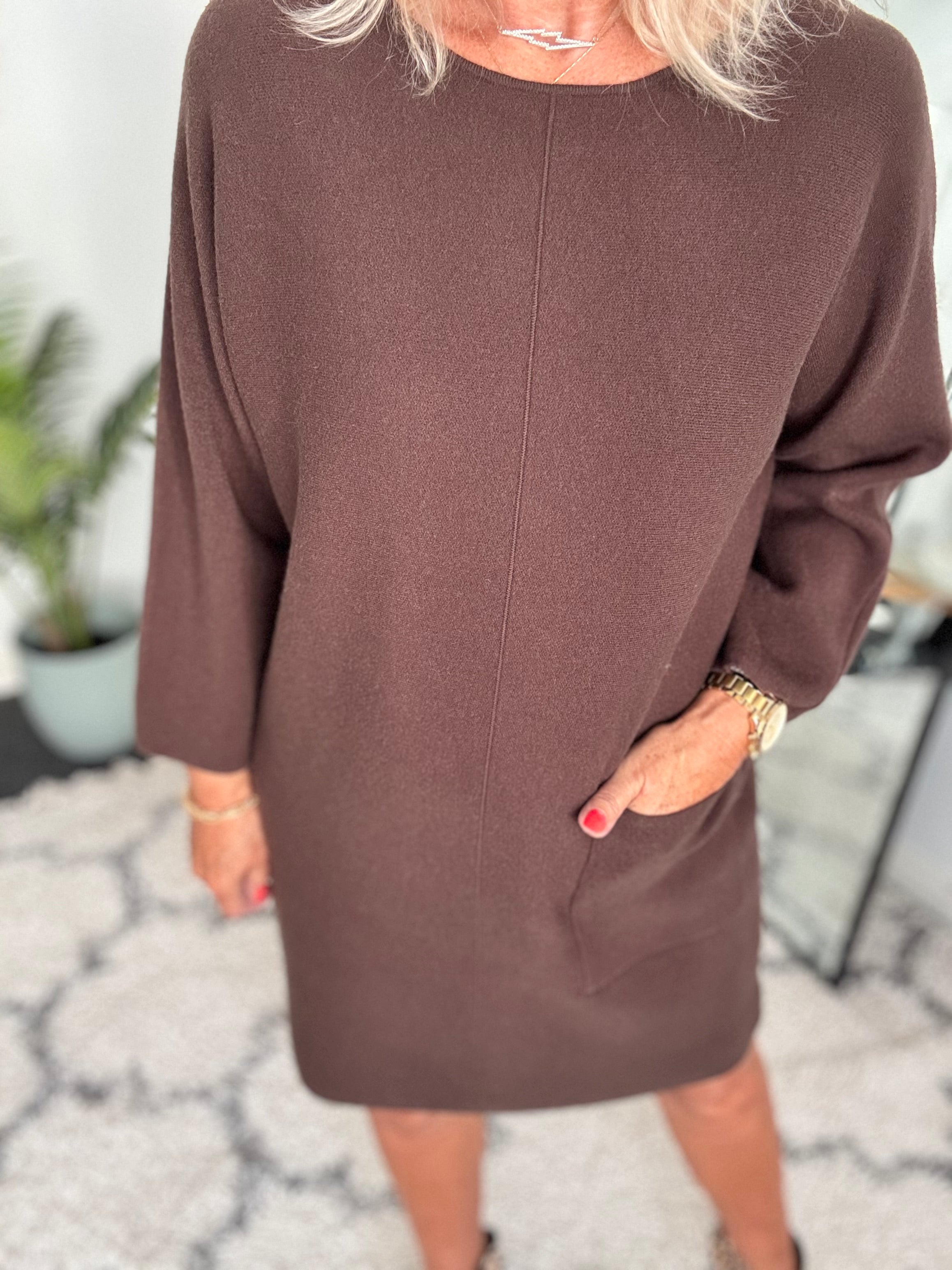 Luxe Knitted Pocket Dress in Chocolate
