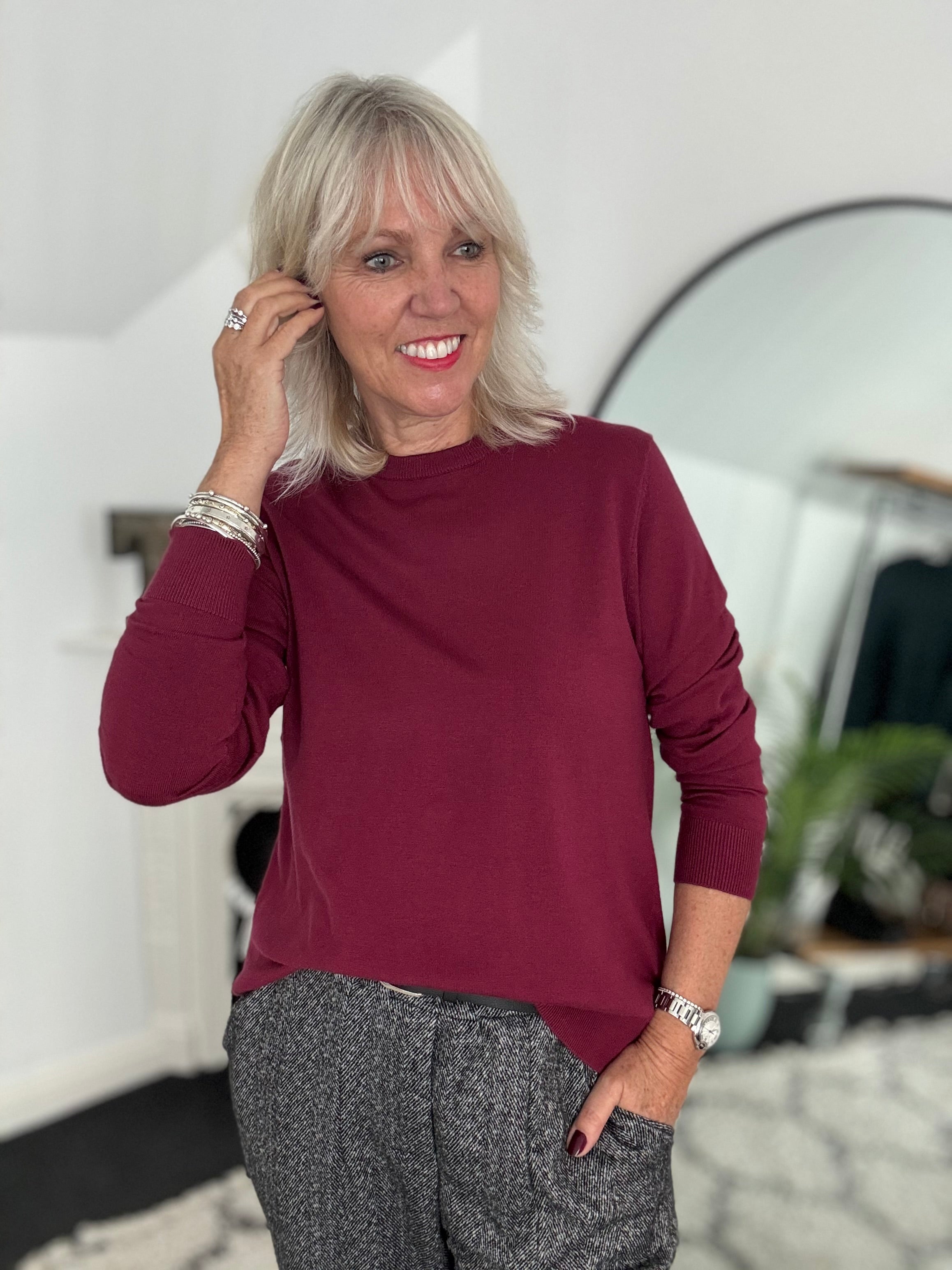 Fine Knit Round Neck Jumper in Berry