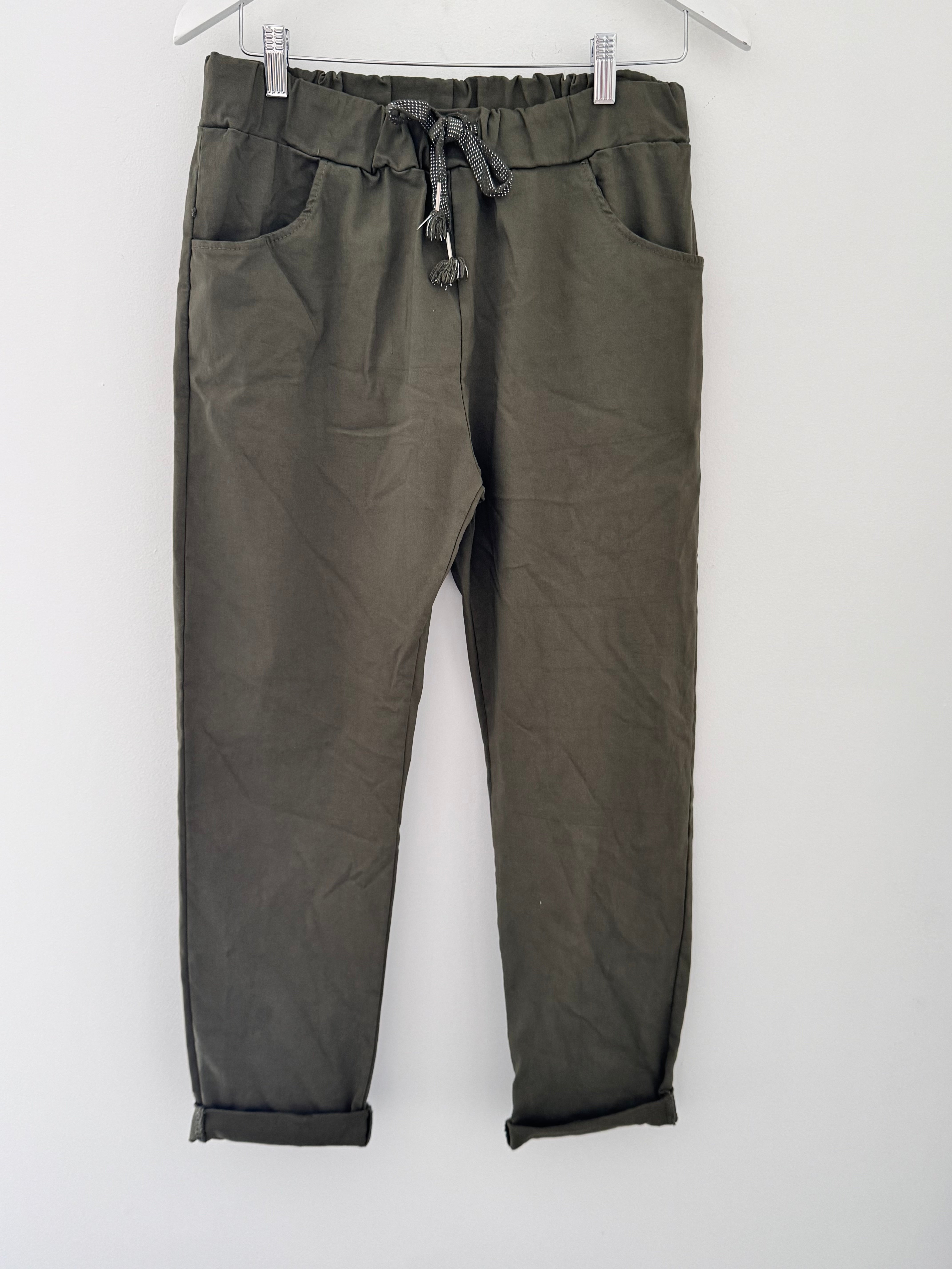 Super Stretch Joggers in Khaki