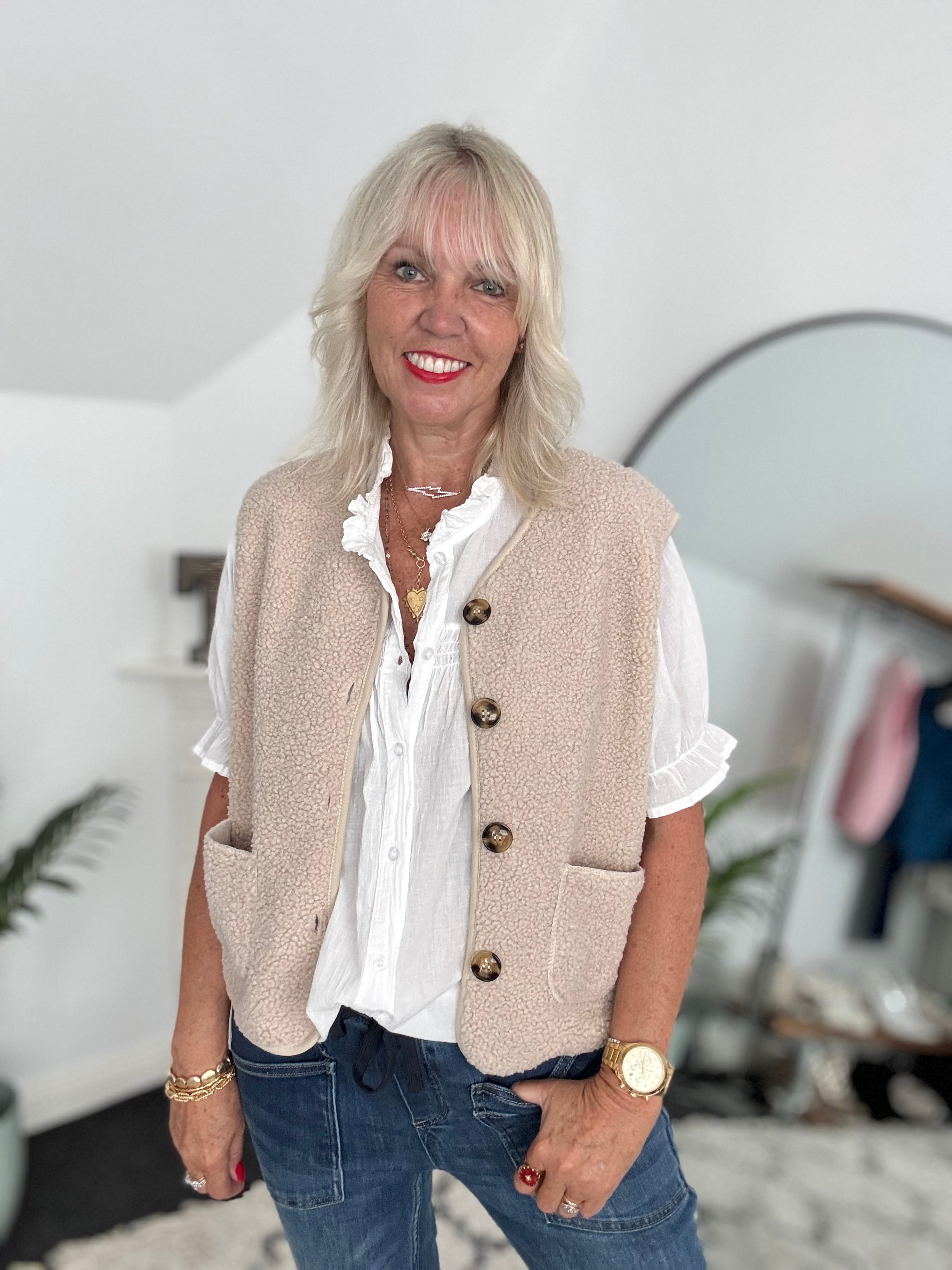 Boucle Gilet in Ecru