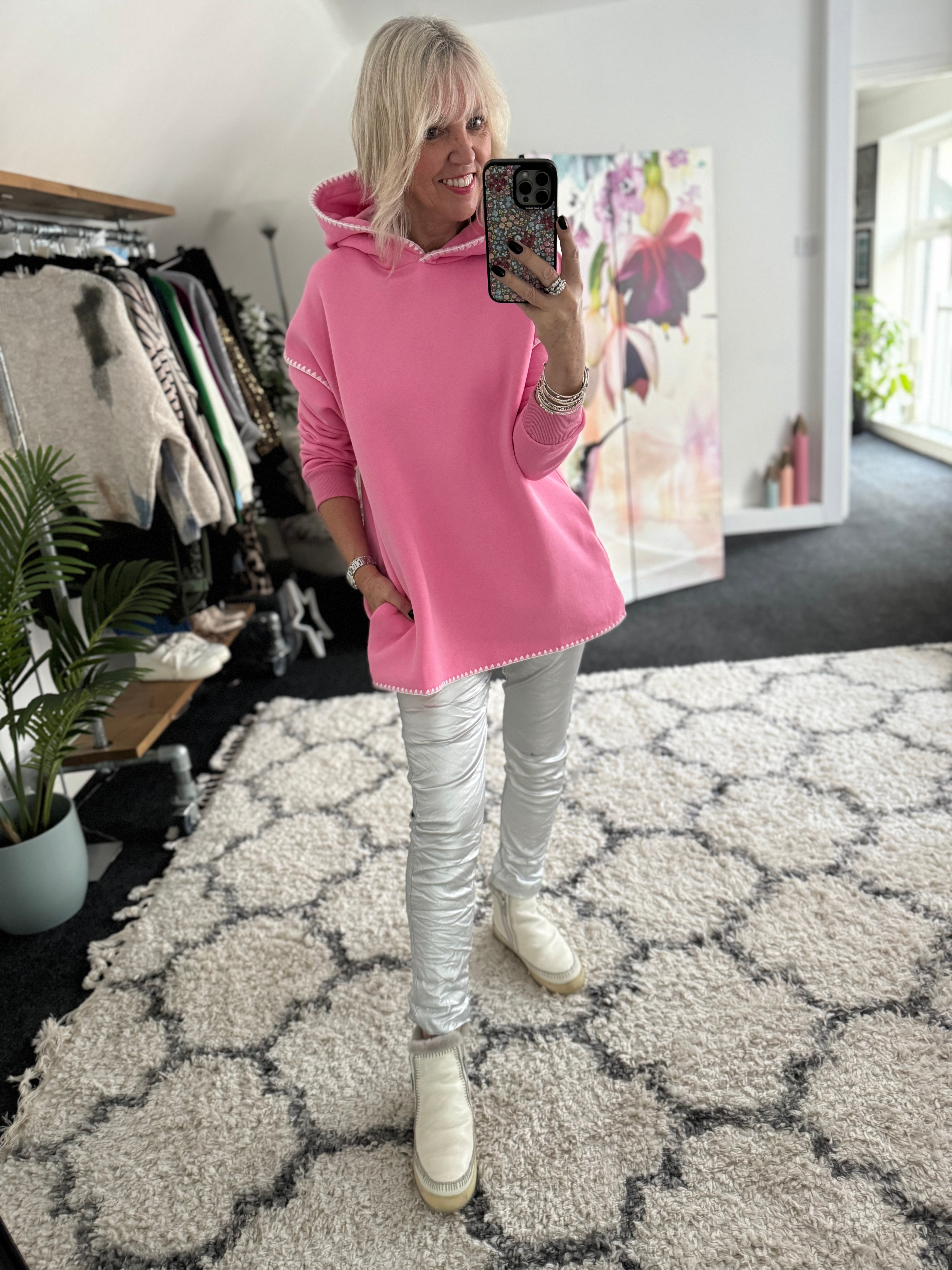 Oversized Hoodie in Pink