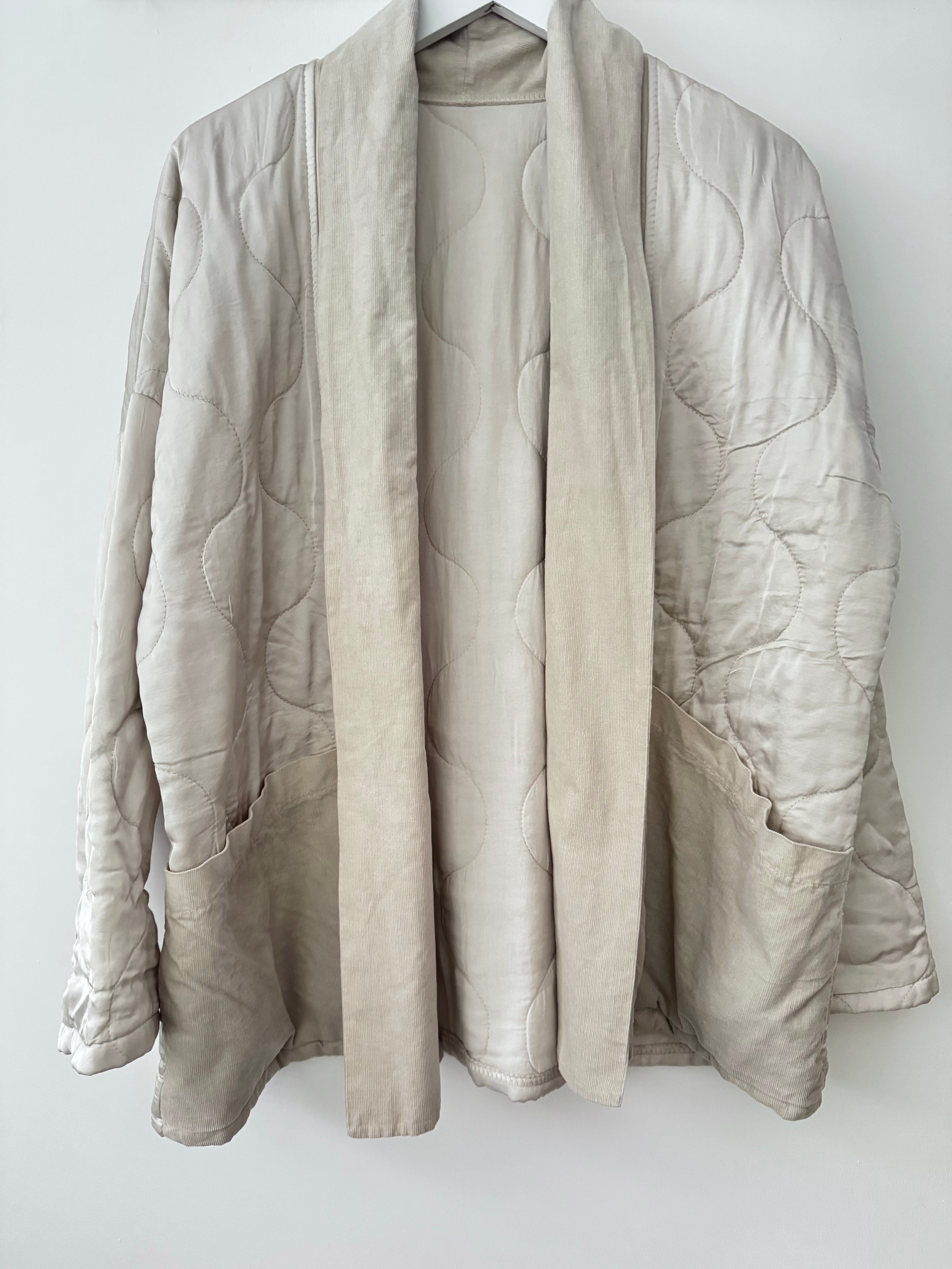 Silky Quilted Jacket in Oyster