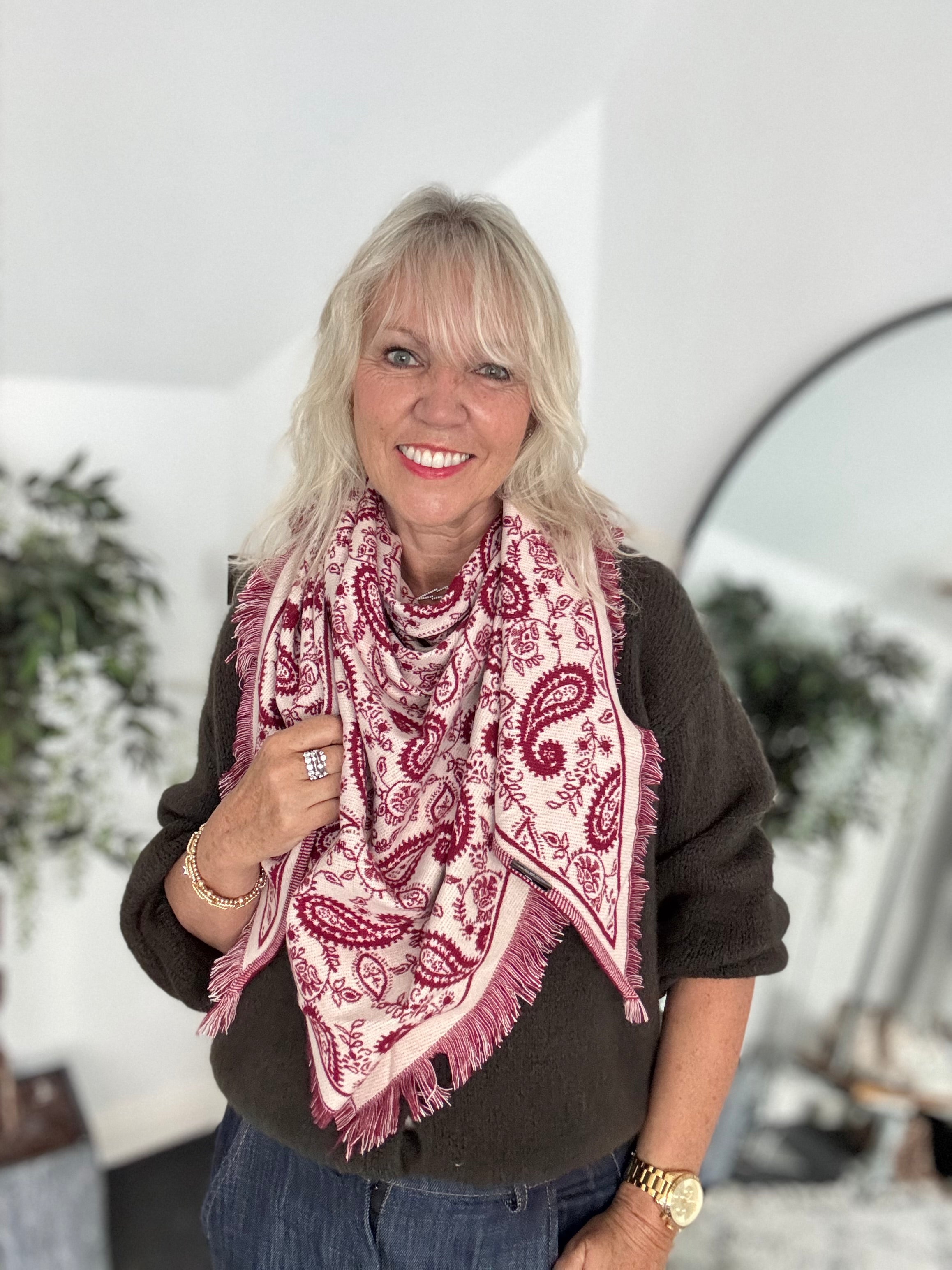 Reversible Knitted Scarf in Berry & Ecru