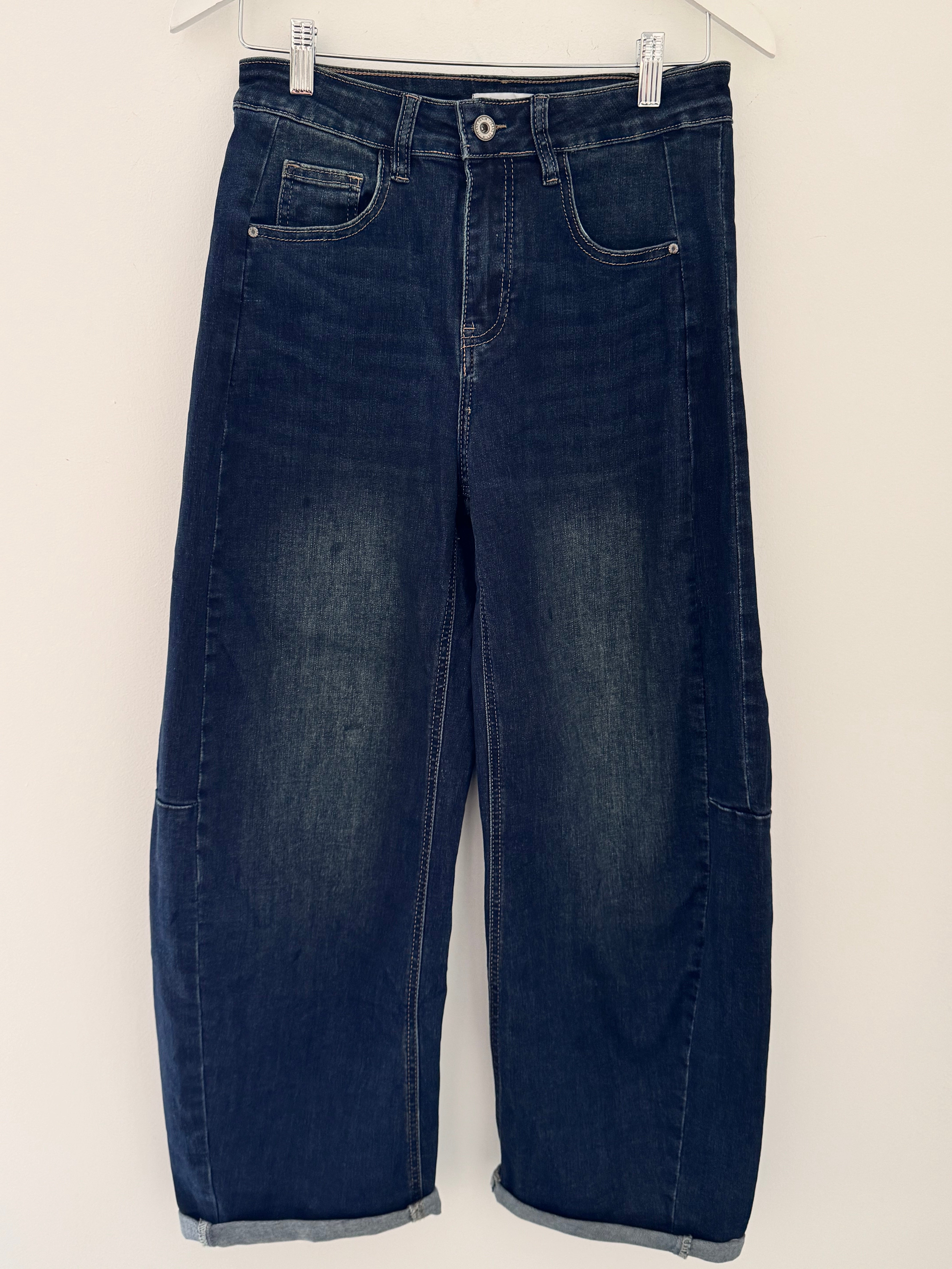 Barrel Leg Jeans in Dark Denim