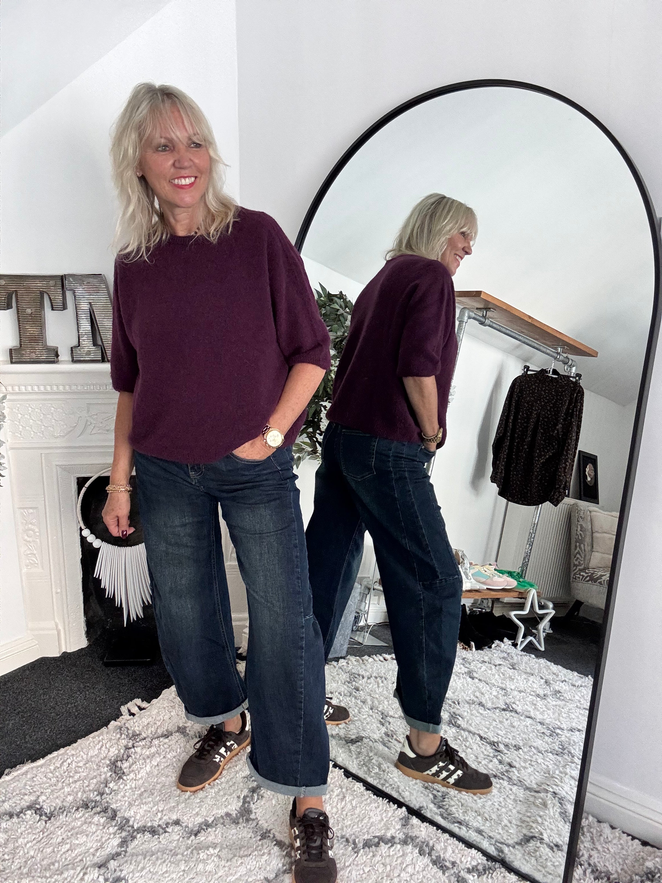 Barrel Leg Jeans in Dark Denim