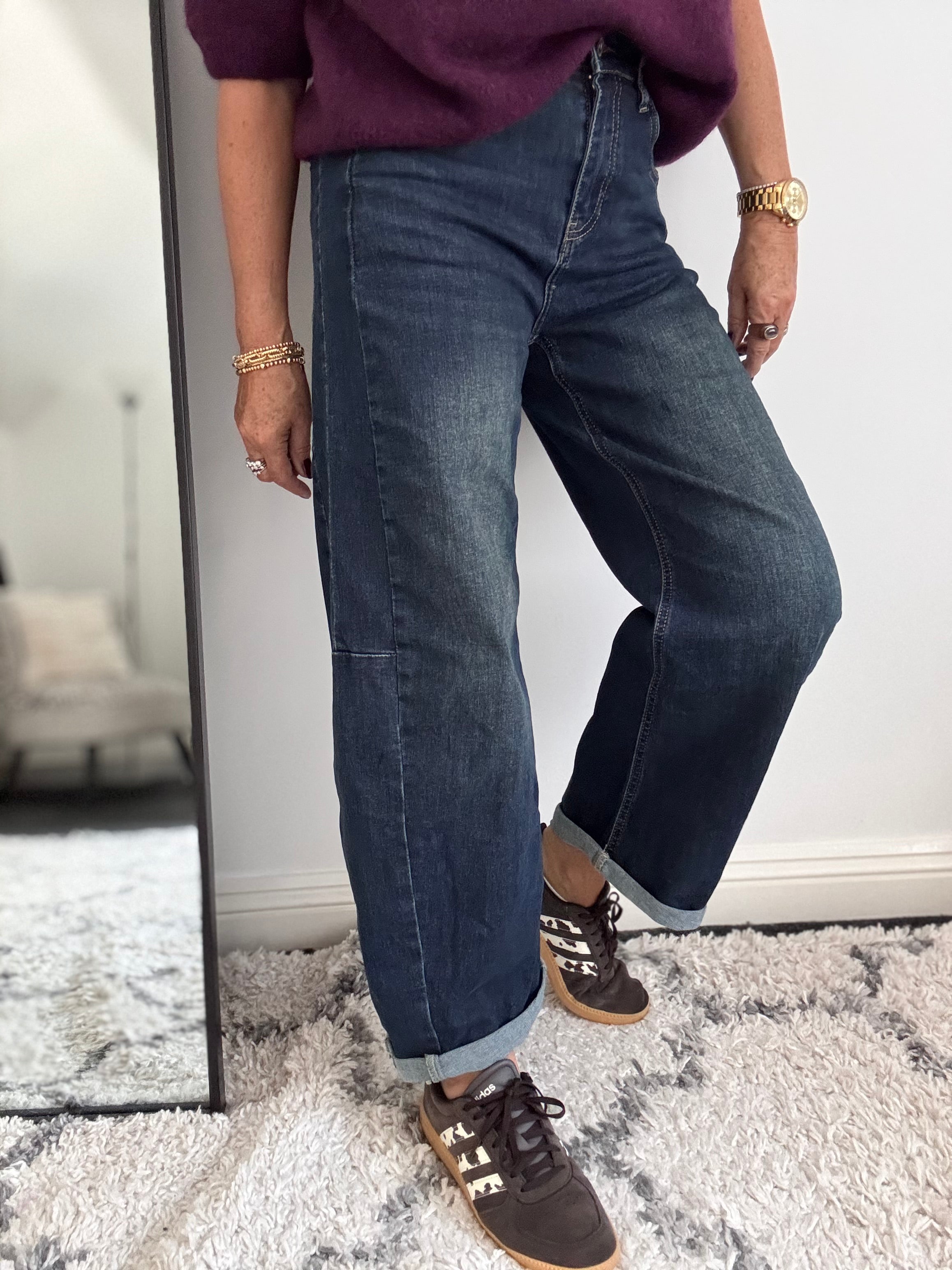 Barrel Leg Jeans in Dark Denim