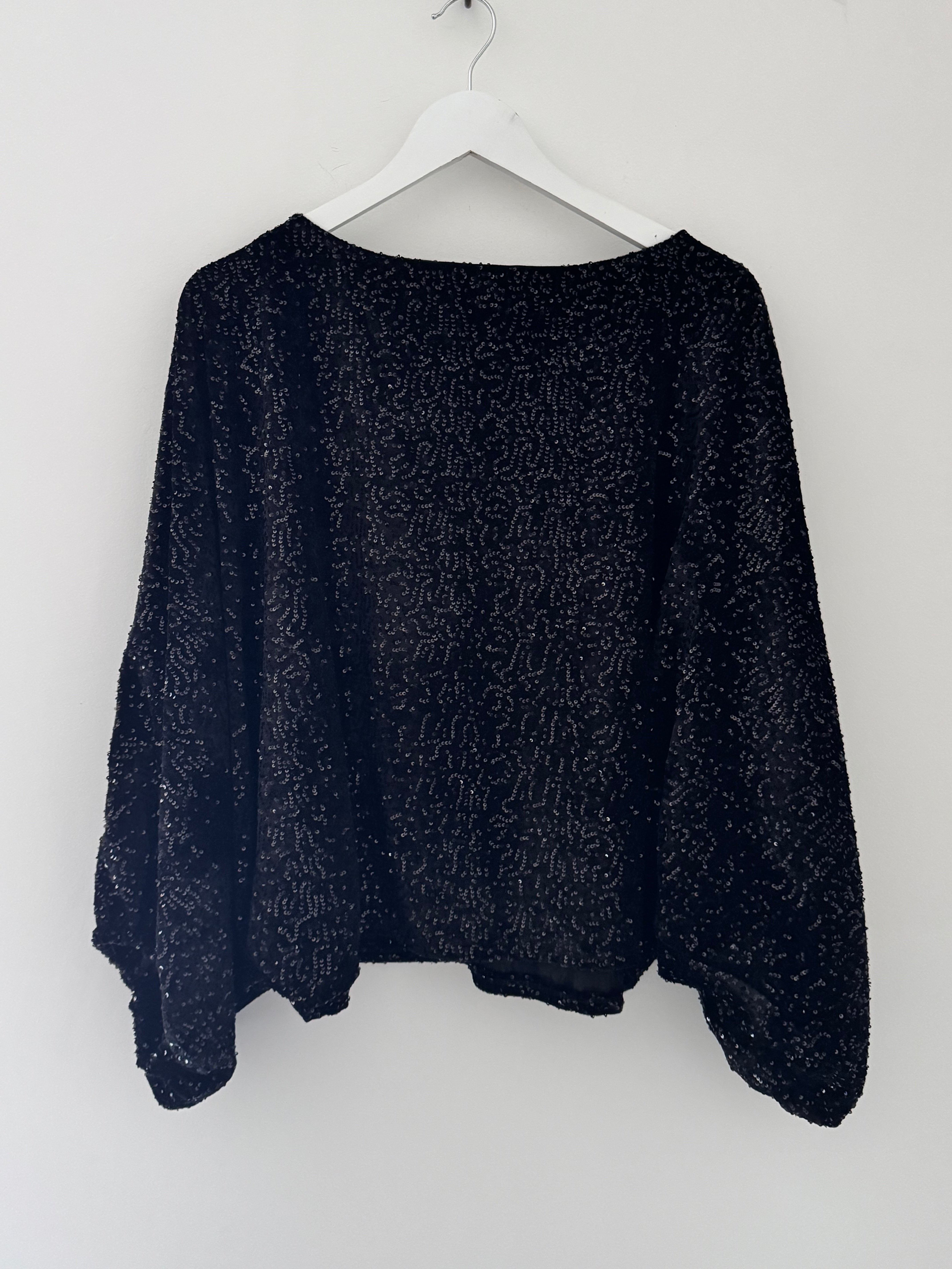 Sequin Velvet Top in Black