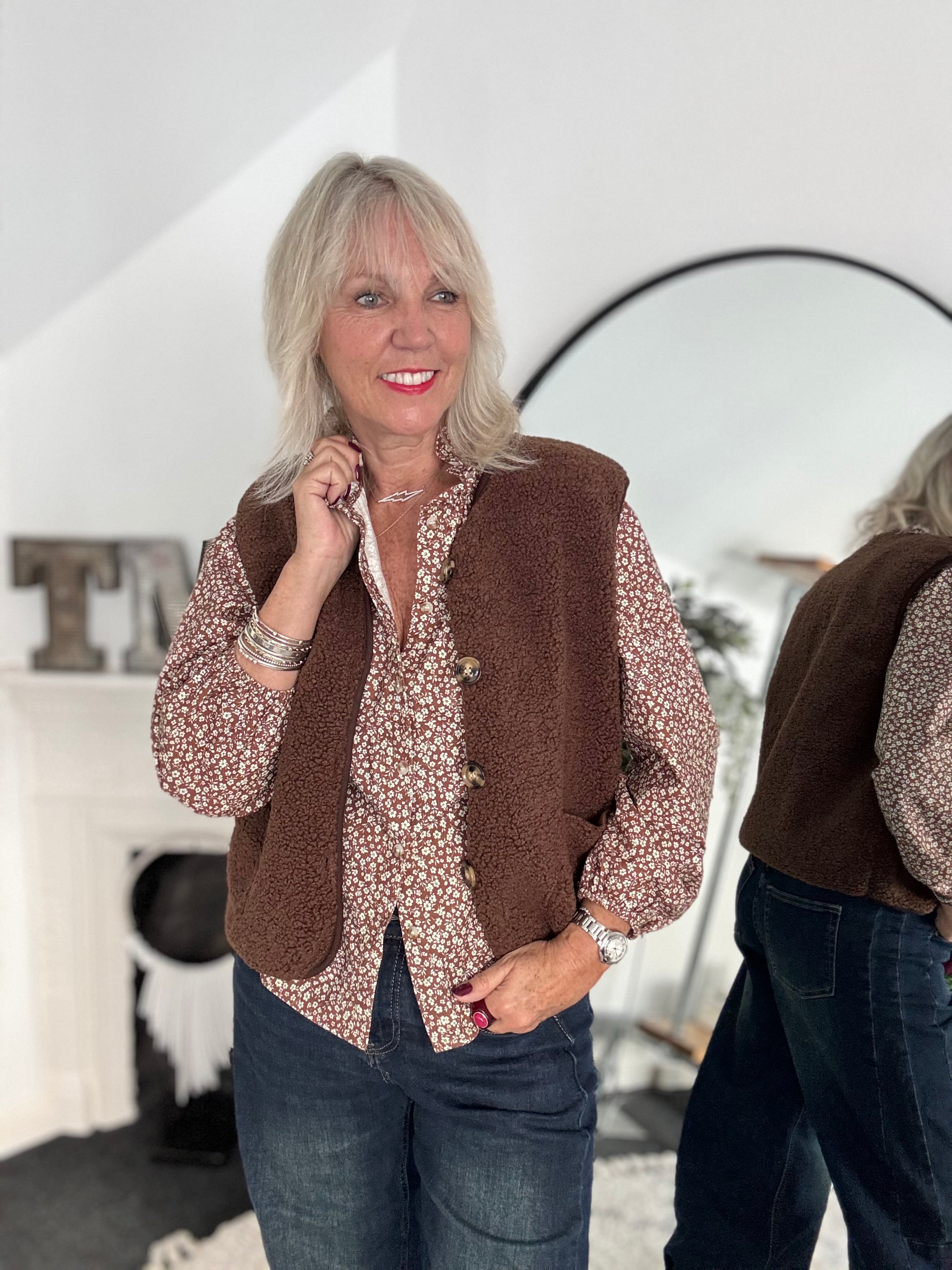 Ditsy Print Shirt in Chocolate