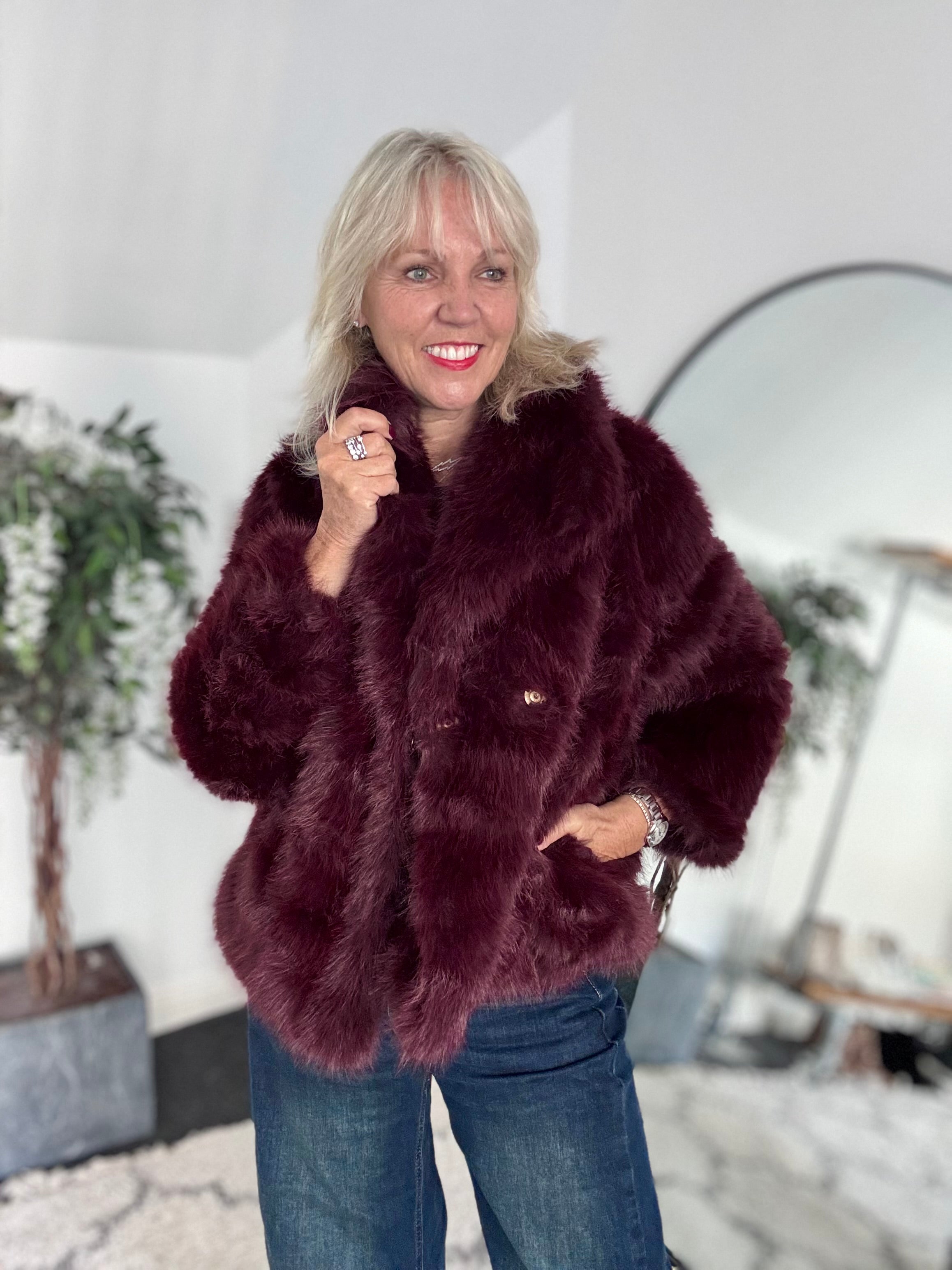 Luxe Faux Fur Jacket in Mulberry