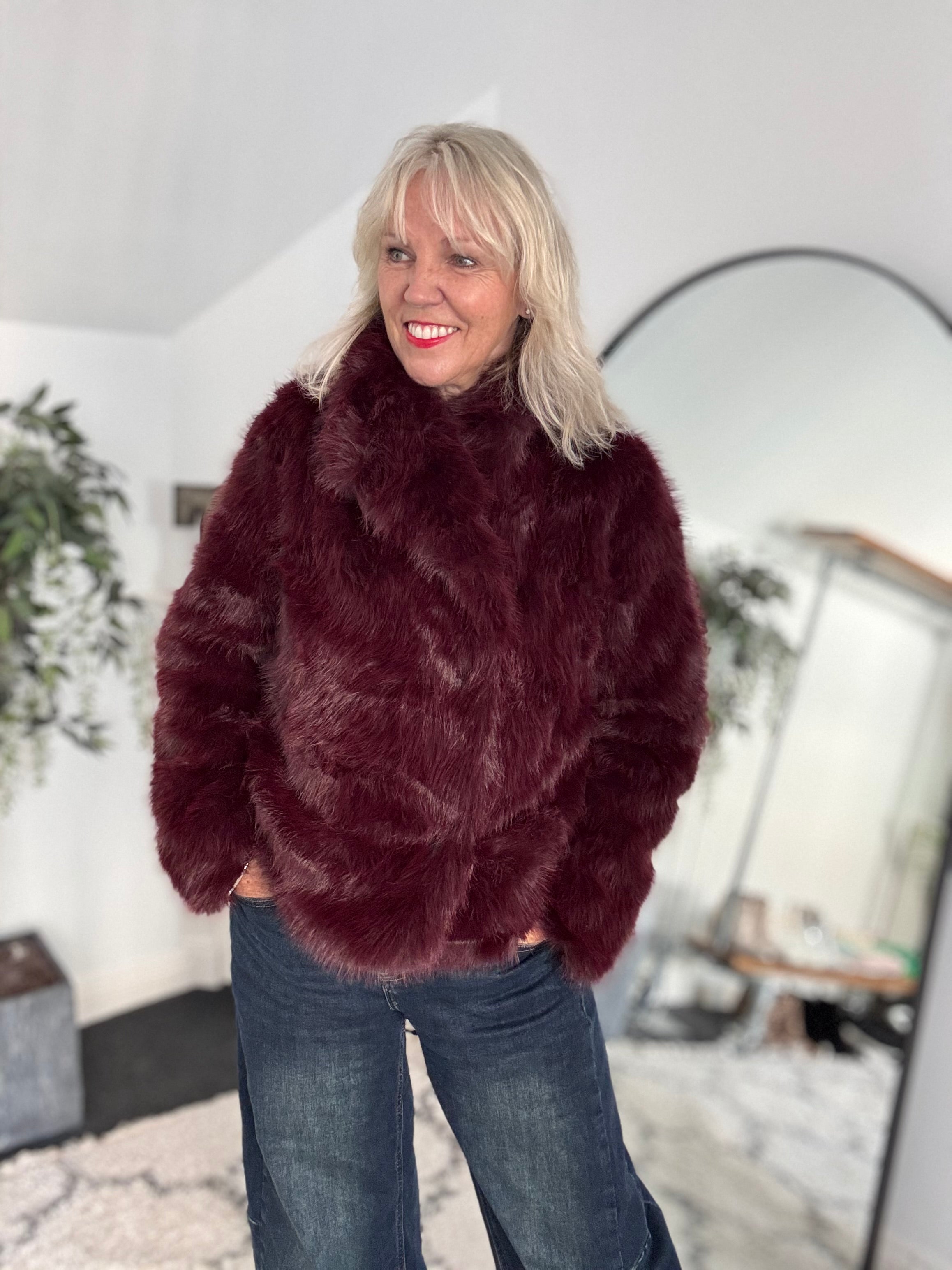Luxe Faux Fur Jacket in Mulberry
