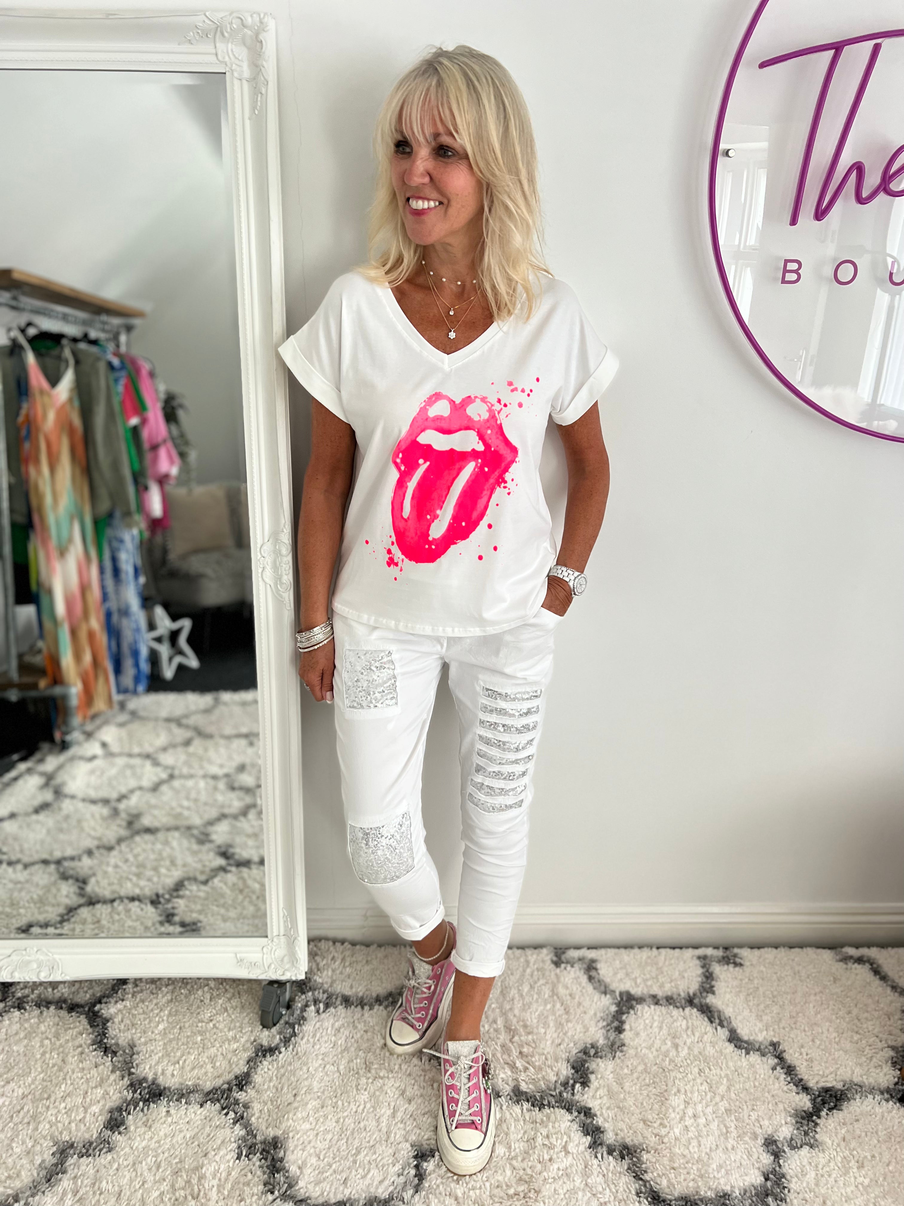 Vintage Lips Tee with Cuffs in White