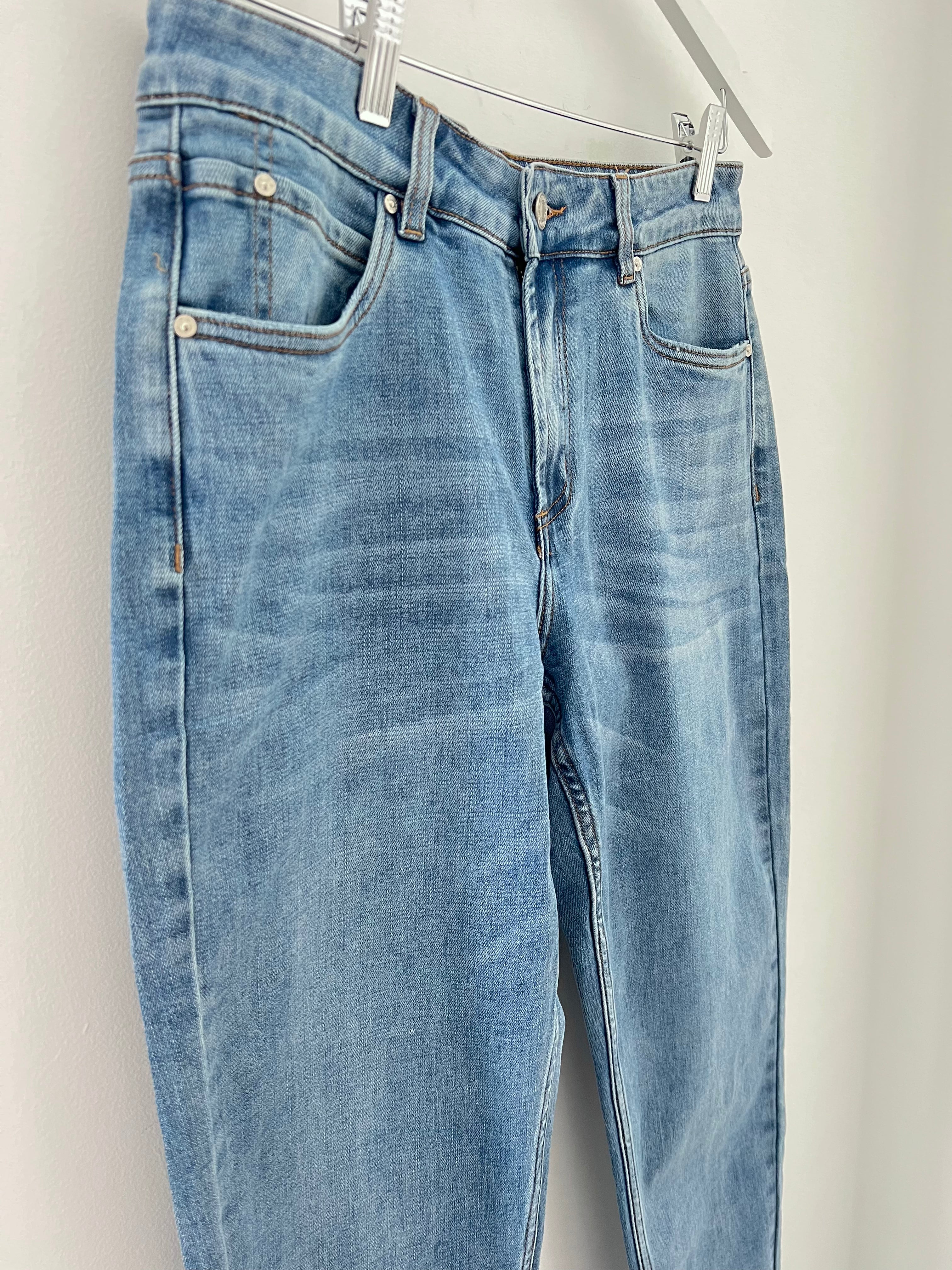 Straight Leg Stretch Boyfriend Jeans