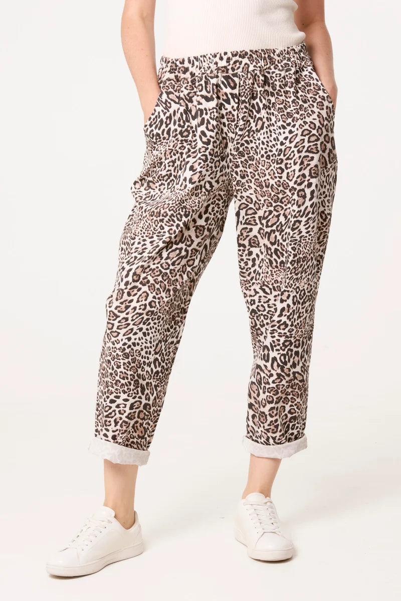 Super Stretch Loose Joggers in Stone Leopard