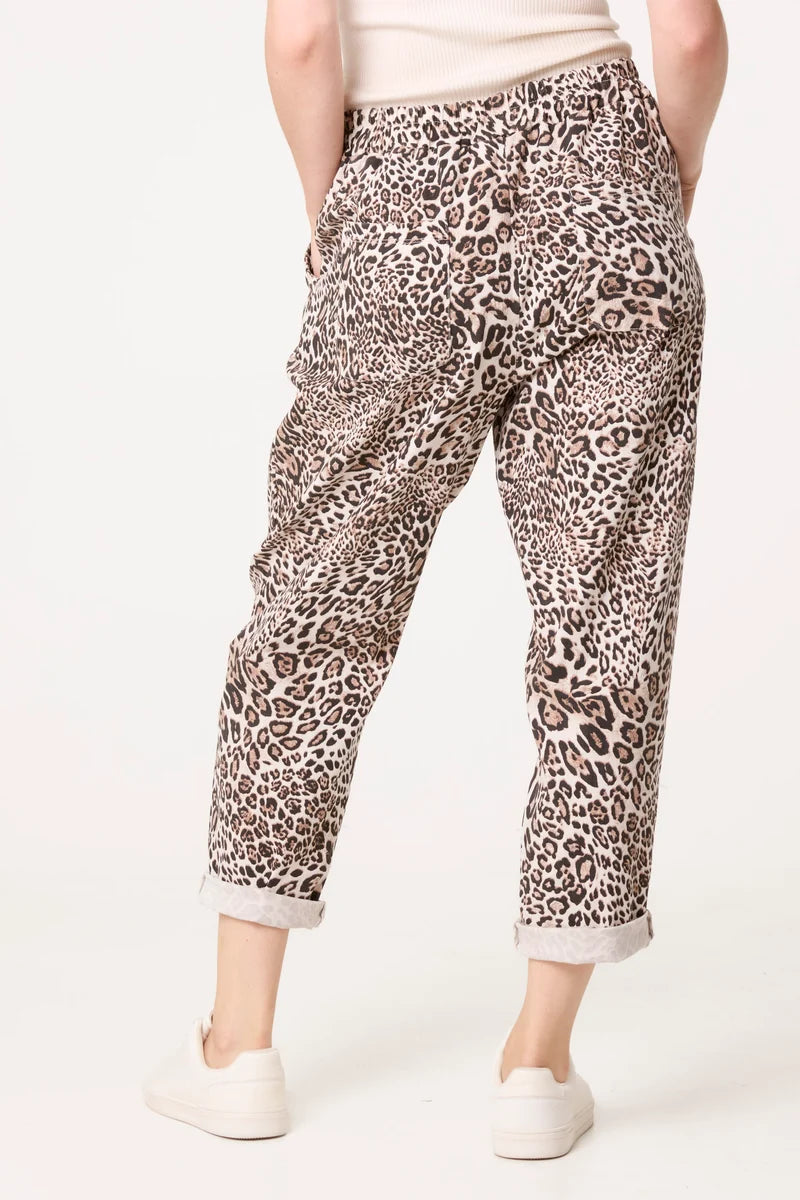 Super Stretch Loose Joggers in Stone Leopard