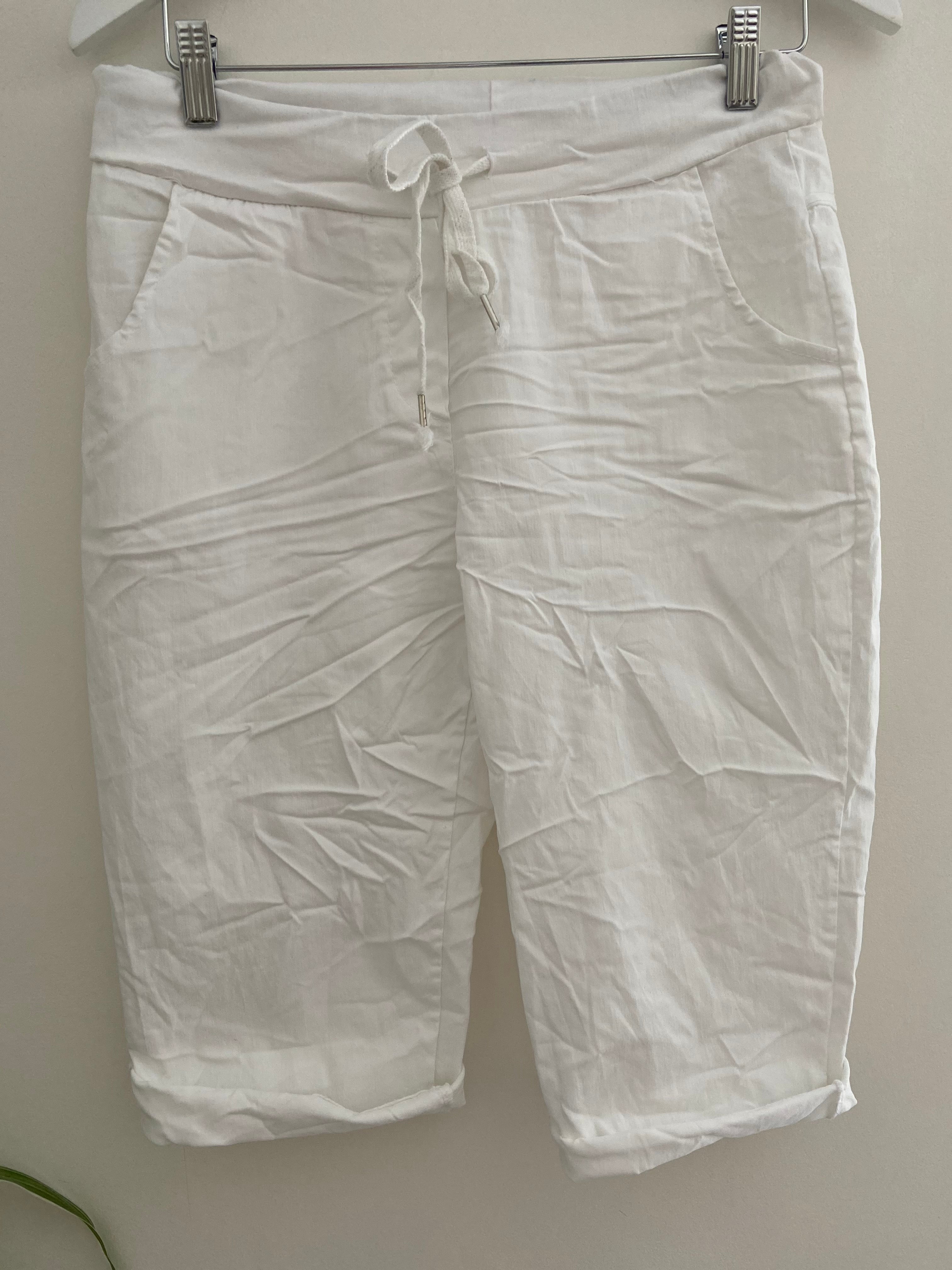 Super Stretch Shorts in White
