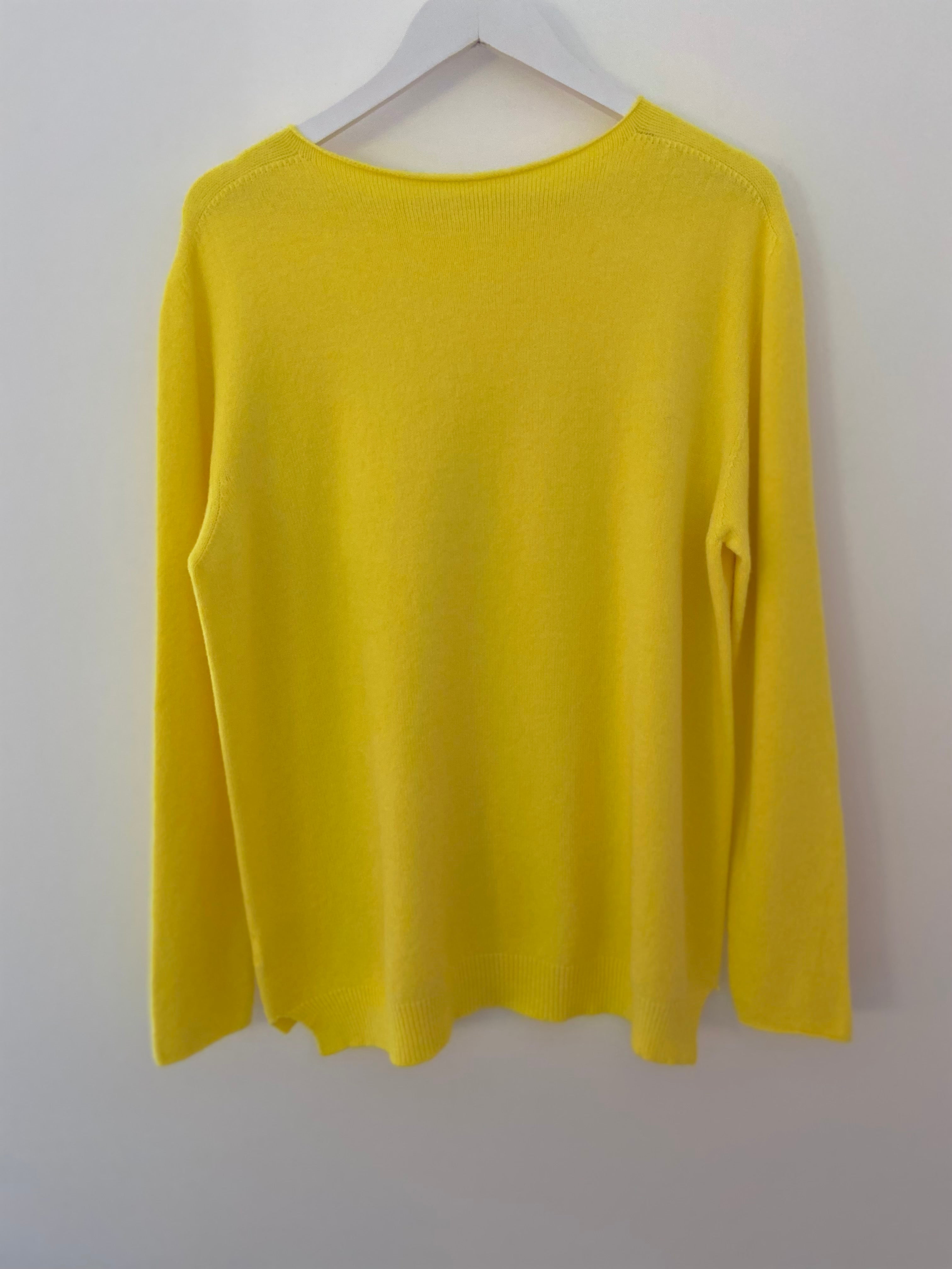 Ribbed Star Jumper in Yellow