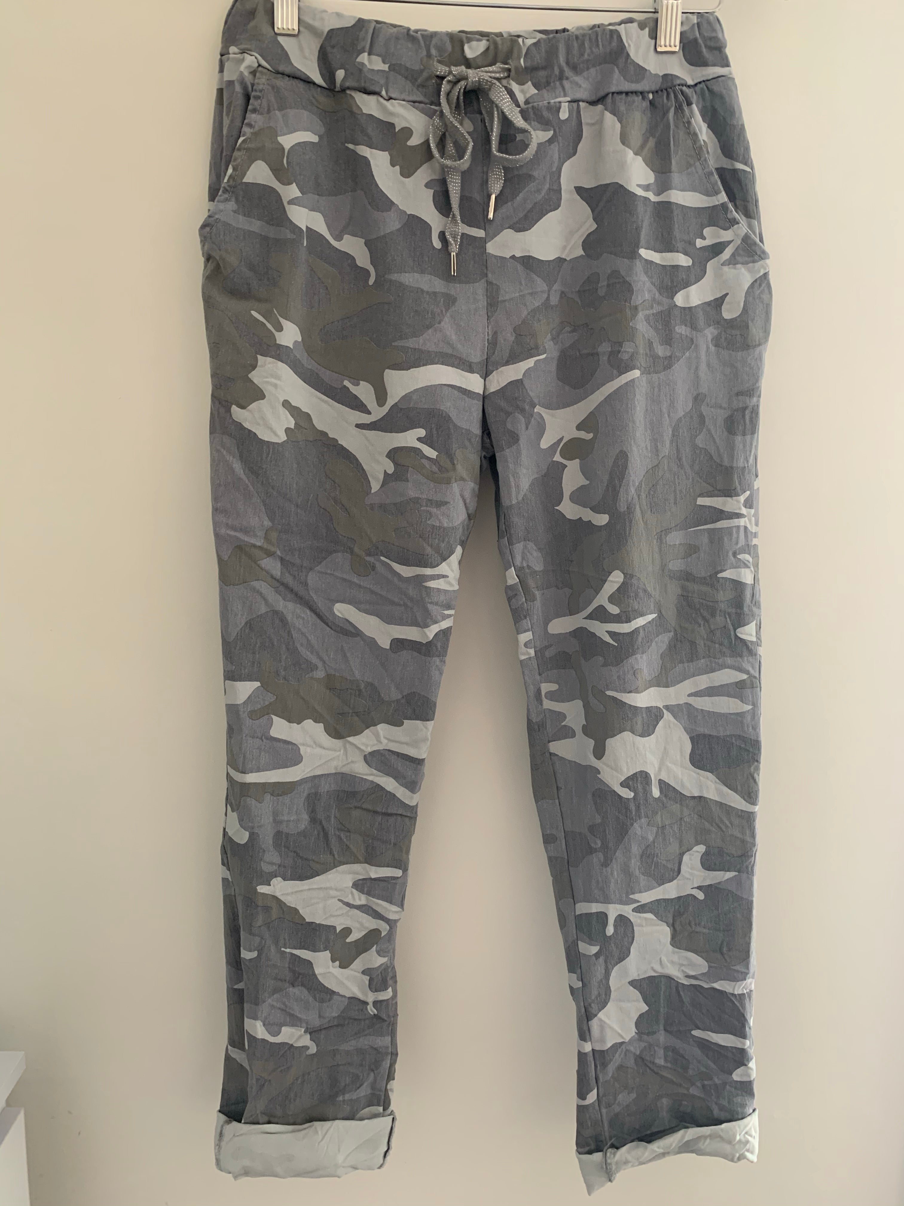 Super Stretch Joggers in Light Grey Camo