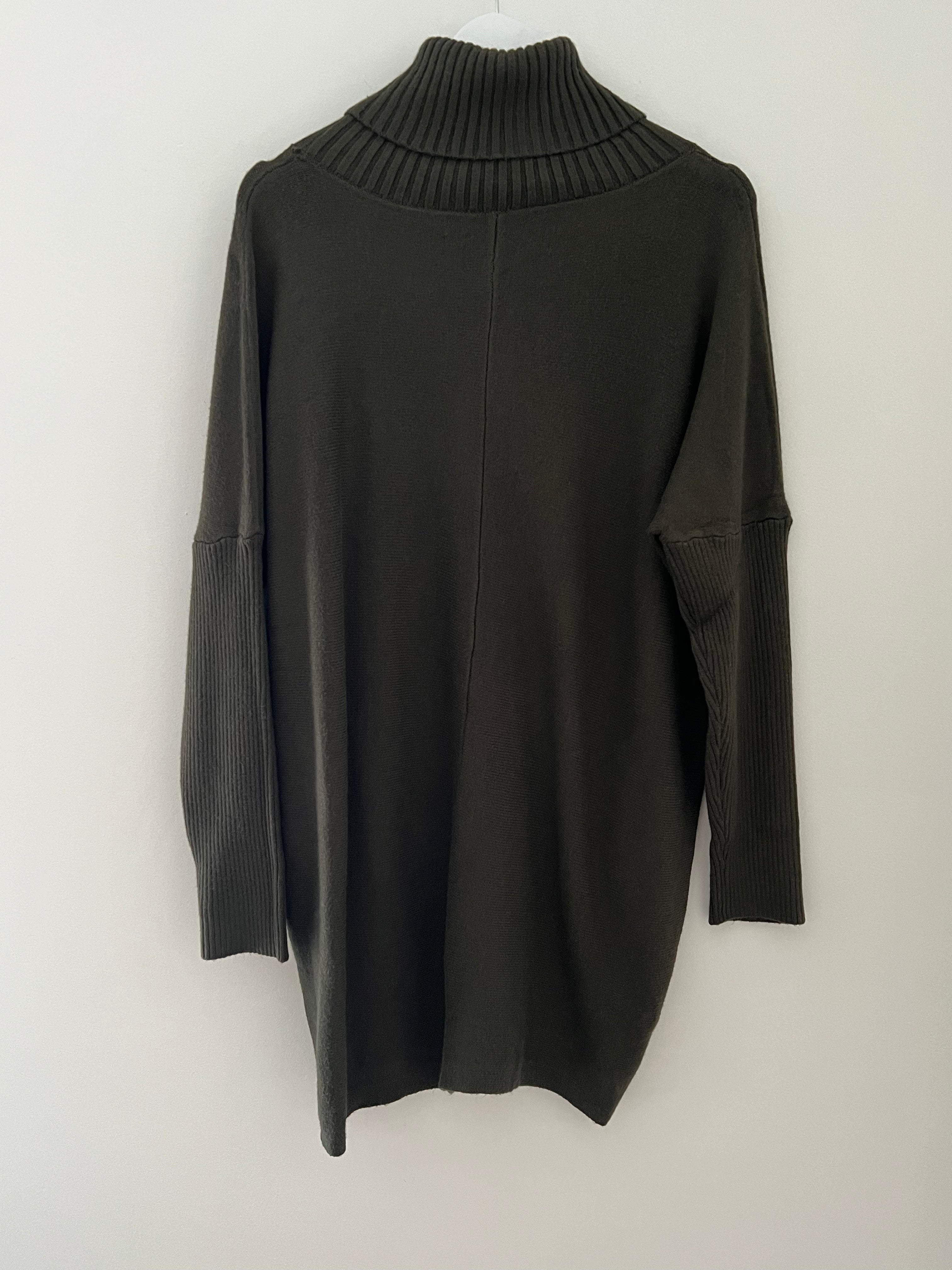 Roll Neck & Pocket Jumper in Dark Khaki