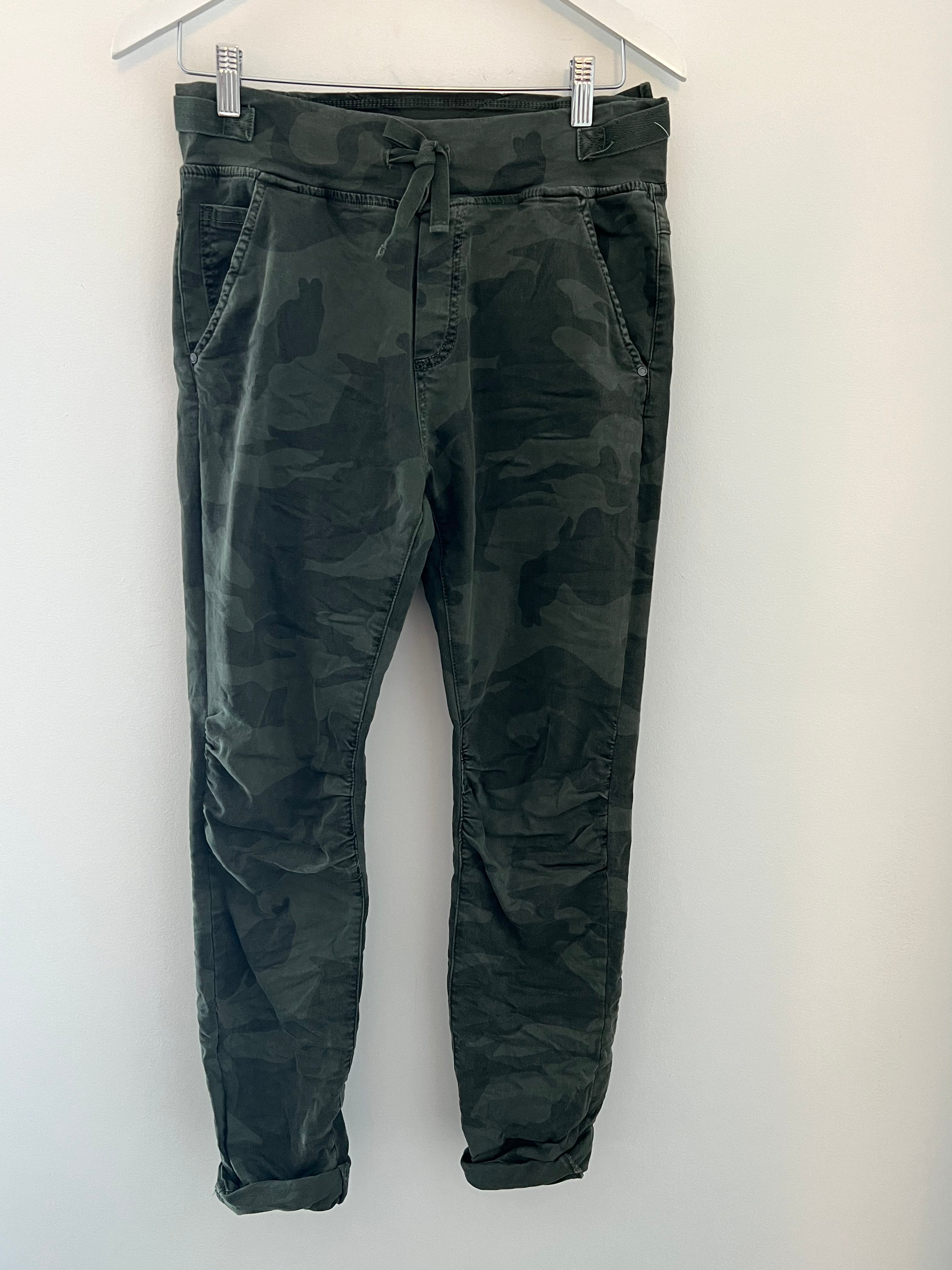 Petite camouflage joggers sales