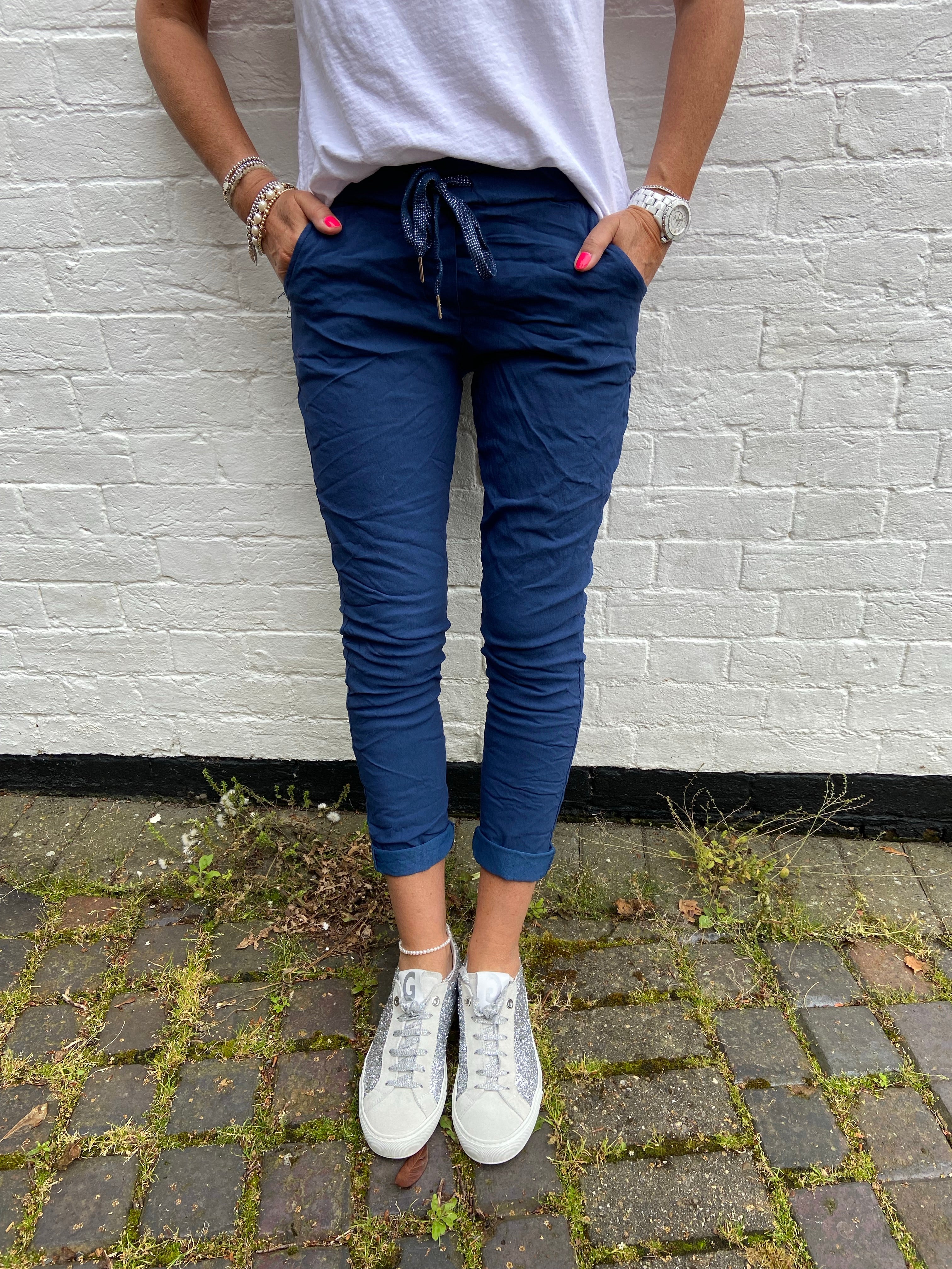 Slimfit Cotton Stretch Joggers in Navy