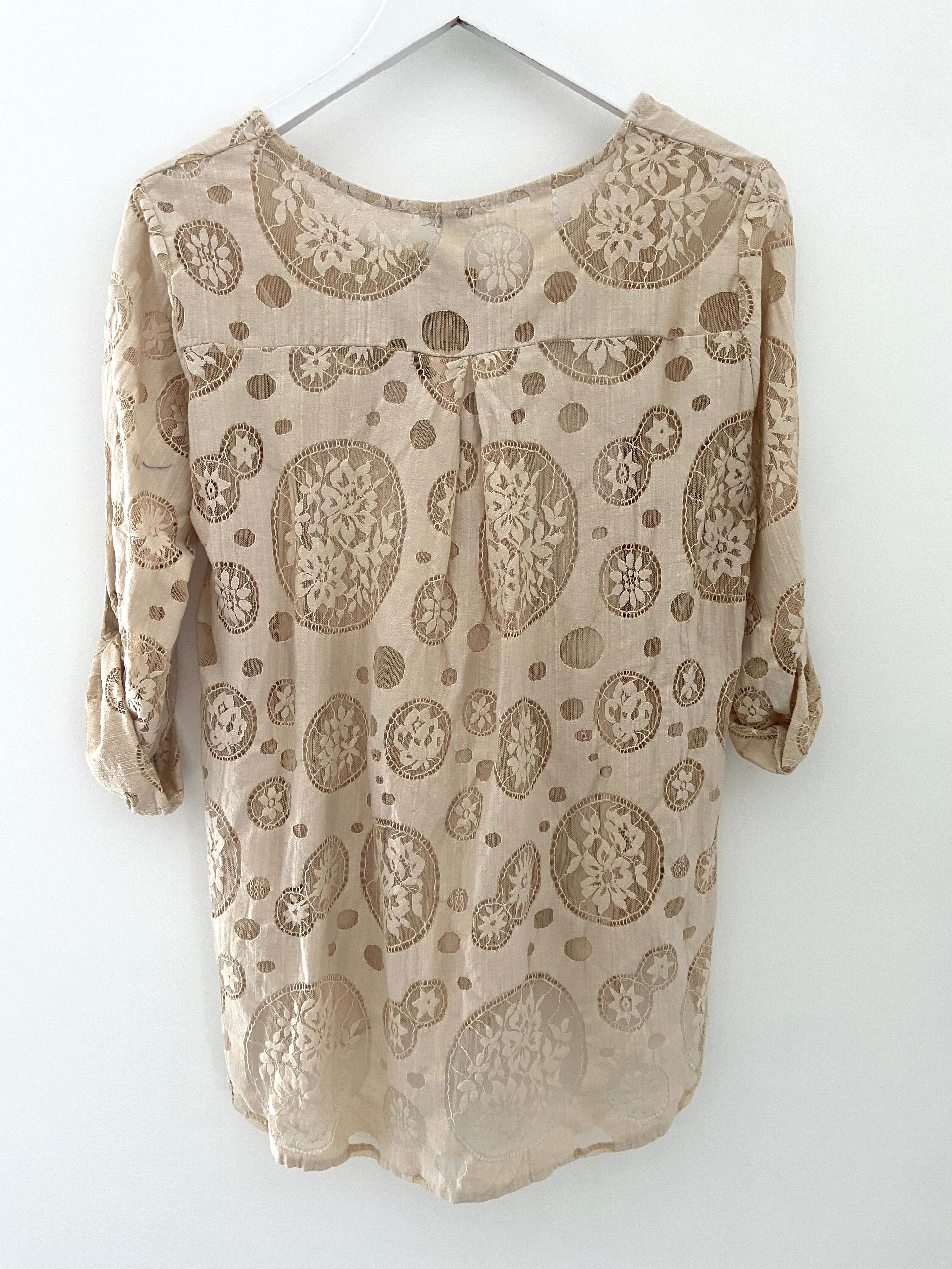 Lace Blouse & Camisole in Stone